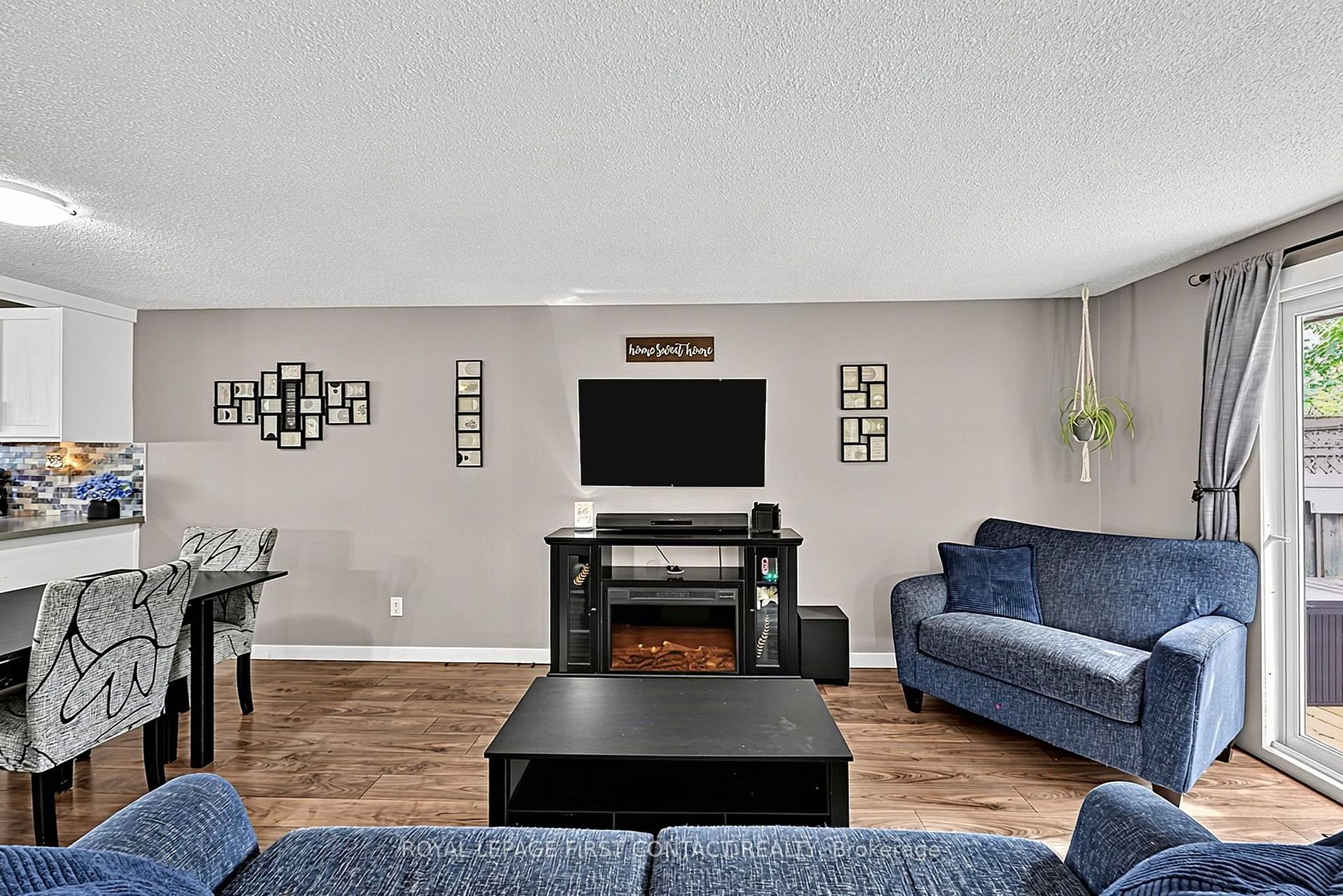 Photo 10 of Unit 8, 233 Innisfil Street, Barrie, Allandale Centre — HOMEH