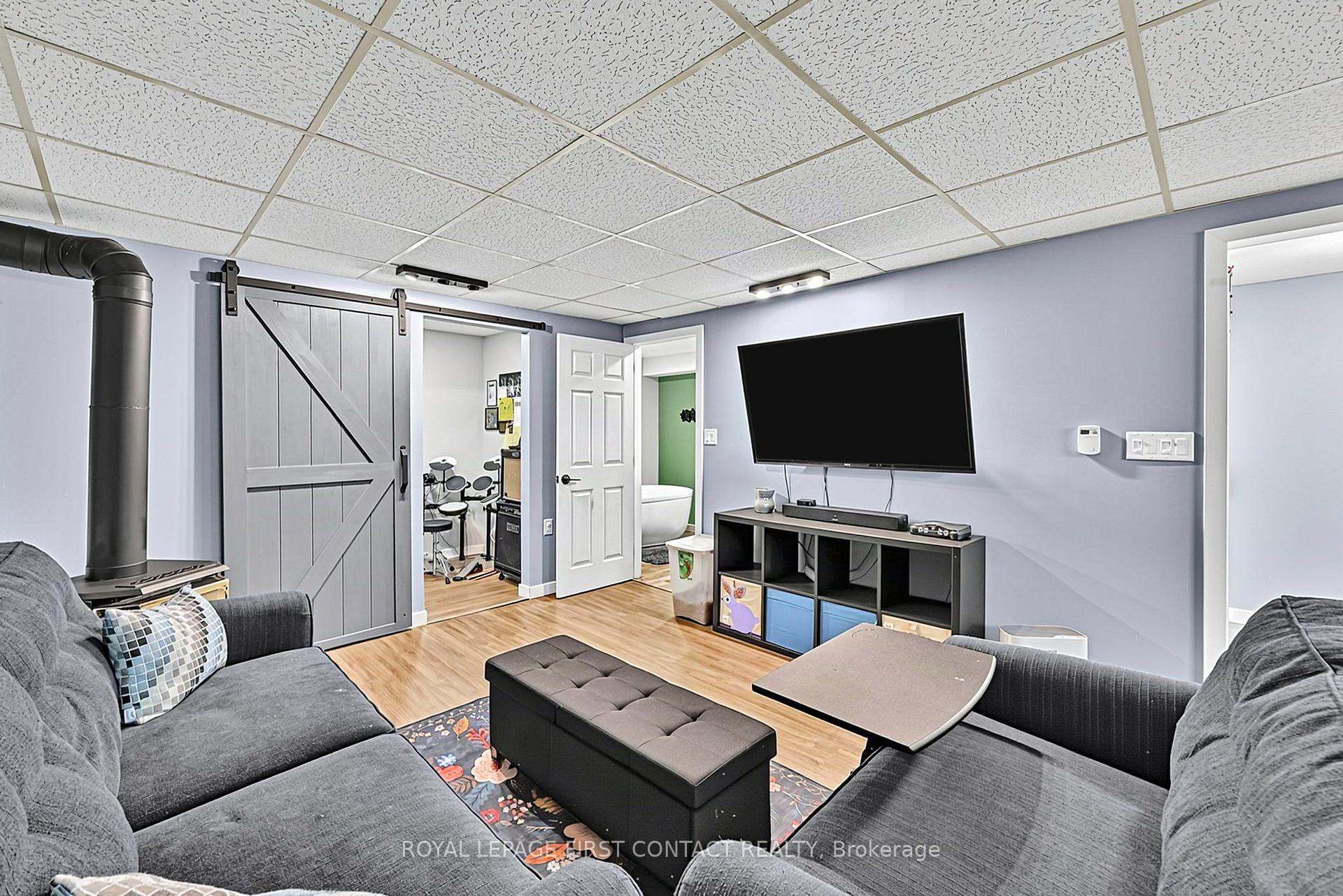 Photo 19 of Unit 8, 233 Innisfil Street, Barrie, Allandale Centre — HOMEH