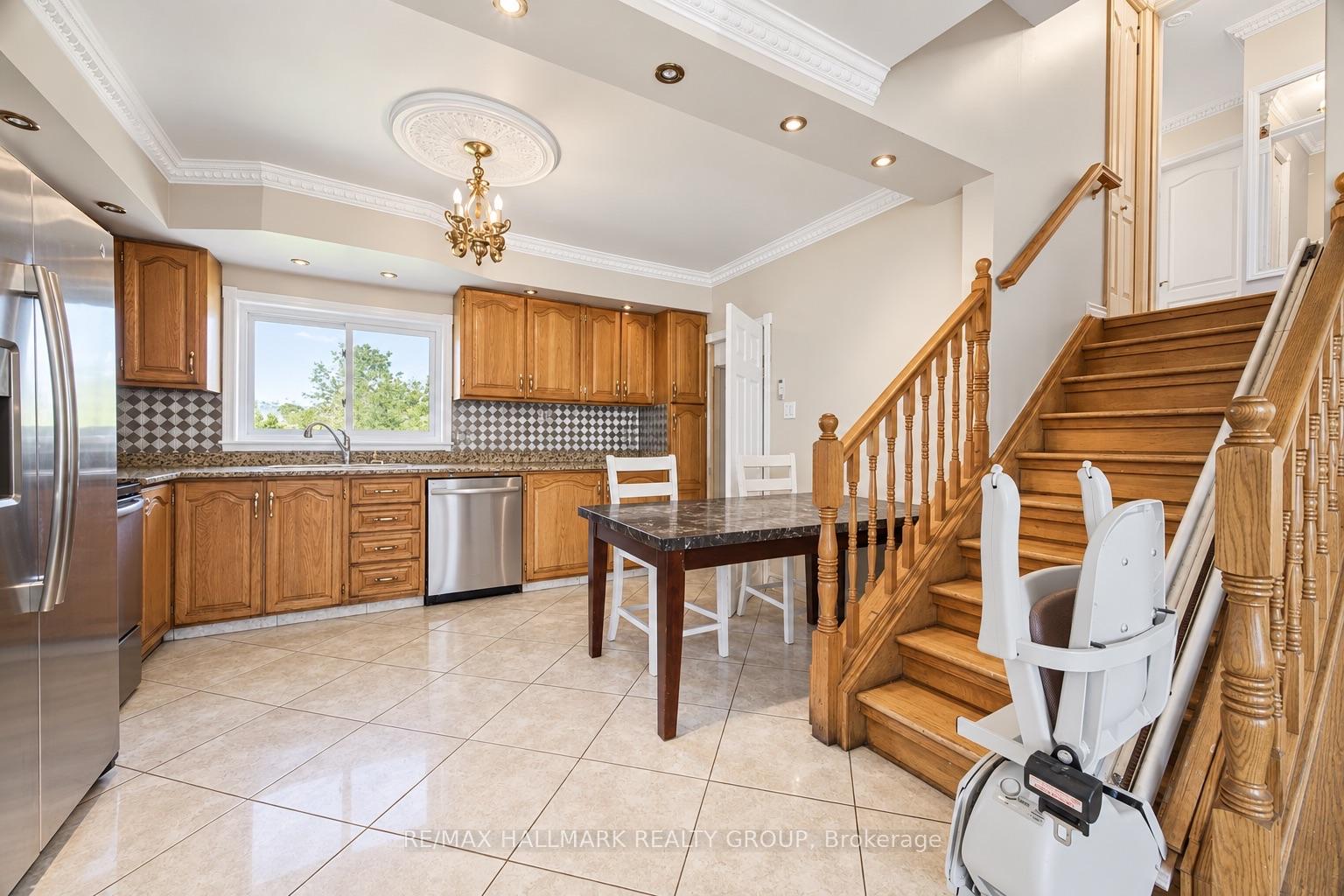 Photo 9 of 7099 Marco Street, Ottawa, Greely — HOMEH