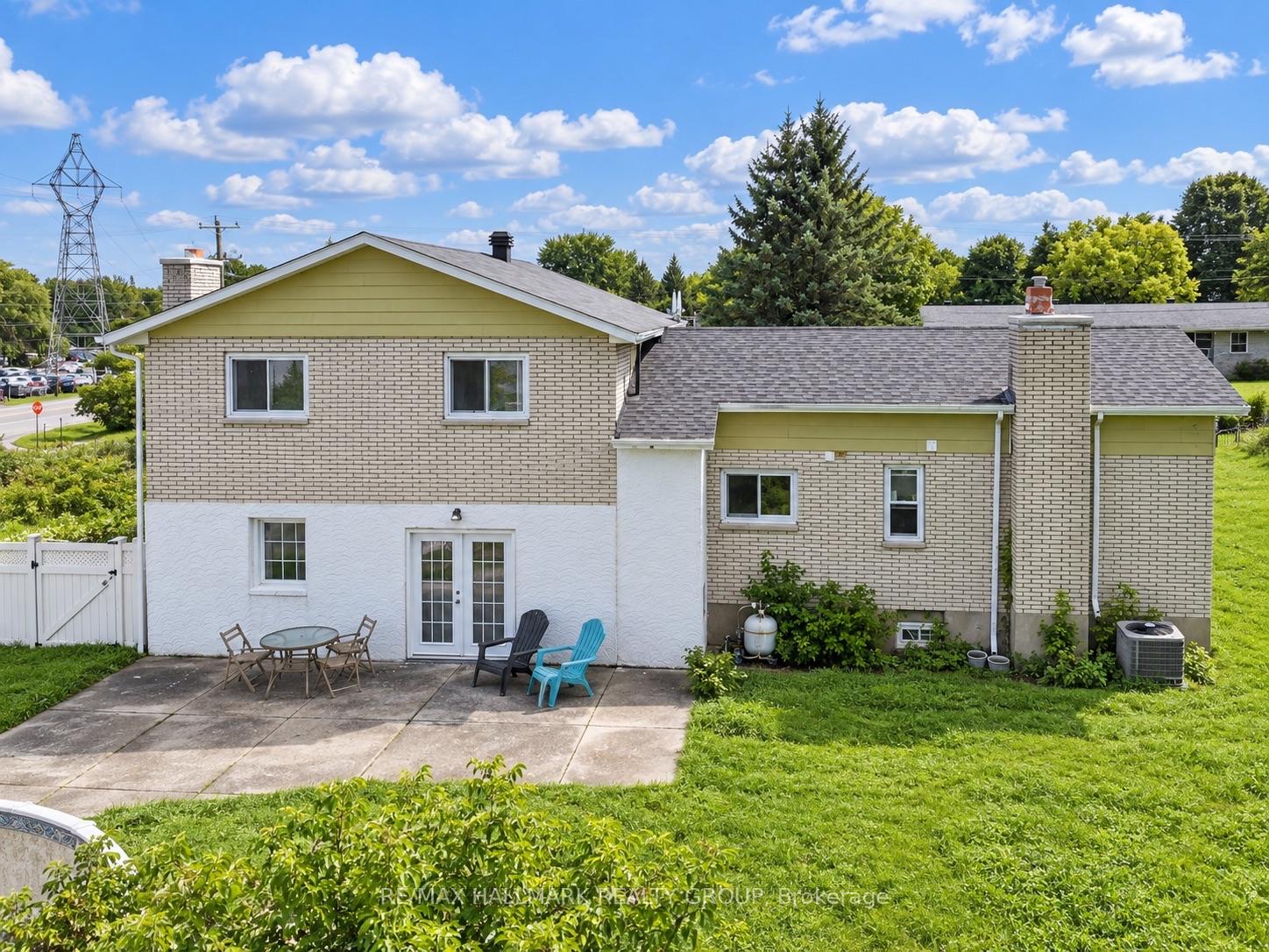 Photo 35 of 7099 Marco Street, Ottawa, Greely — HOMEH