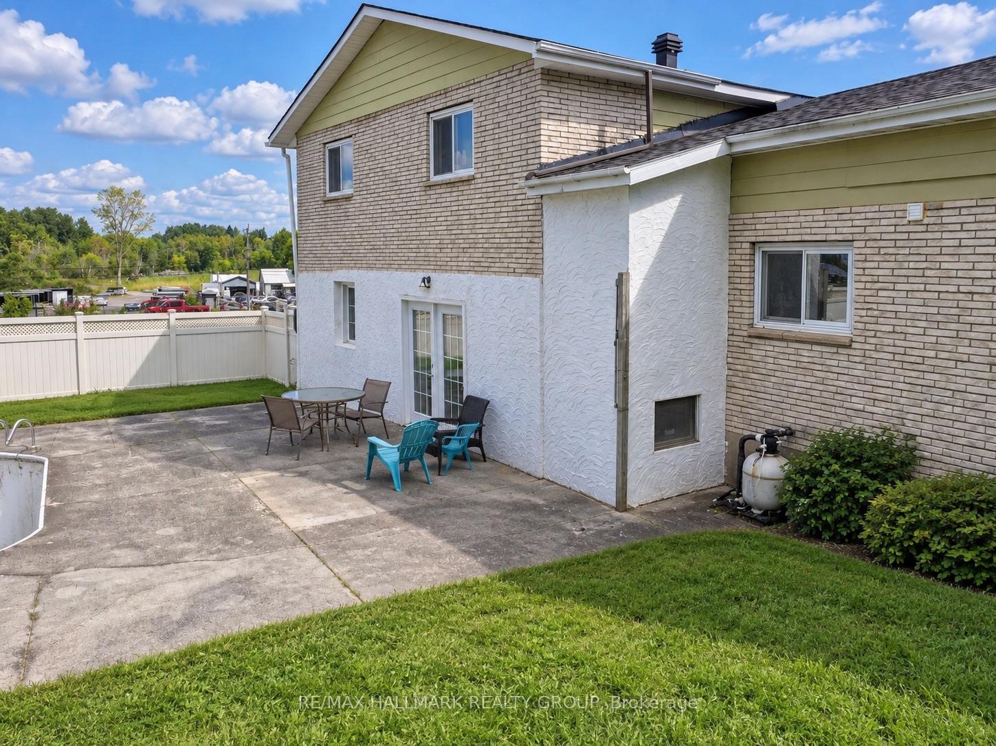 Photo 36 of 7099 Marco Street, Ottawa, Greely — HOMEH