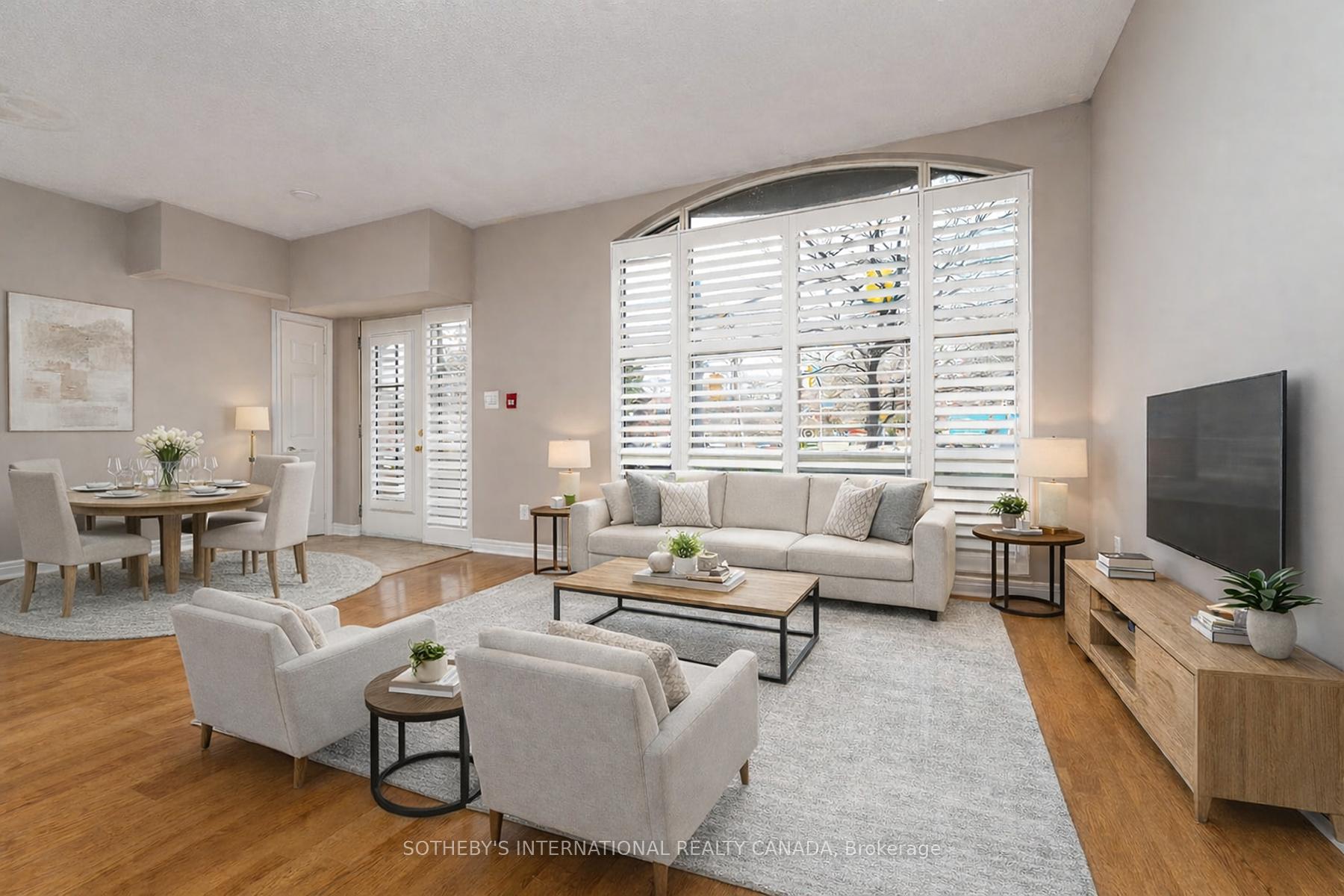 Photo 3 of Unit 108, 3085 Bloor Street W, Etobicoke, Stonegate-Queensway — HOMEH