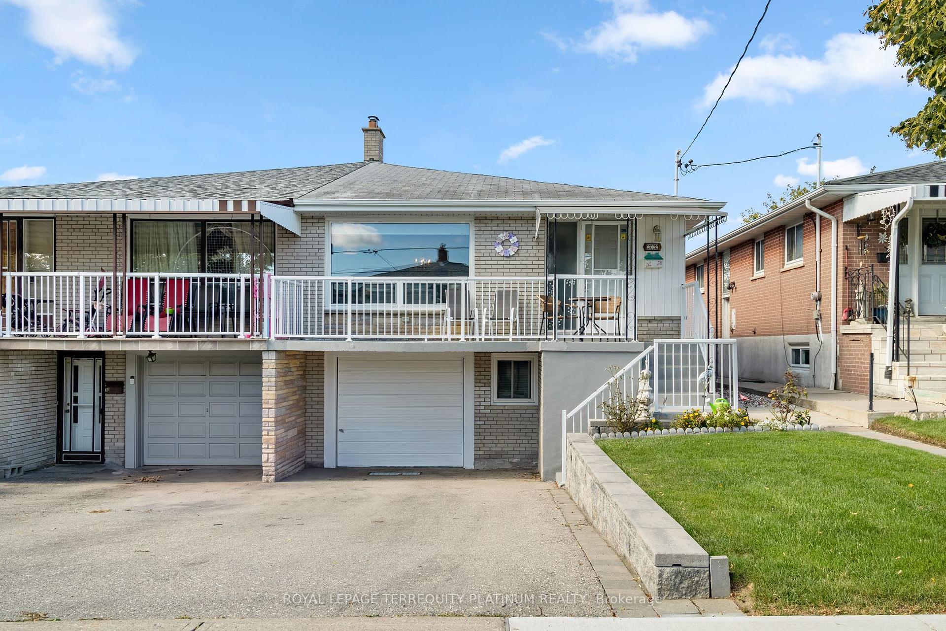 Photo 1 of 32 Buckland Road, North York, Glenfield-Jane Heights — HOMEH