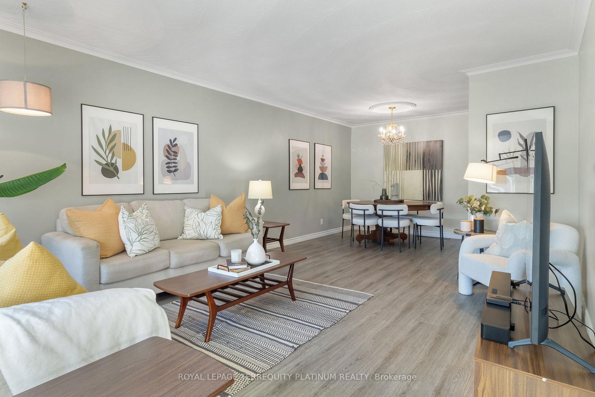Photo 6 of 32 Buckland Road, North York, Glenfield-Jane Heights — HOMEH
