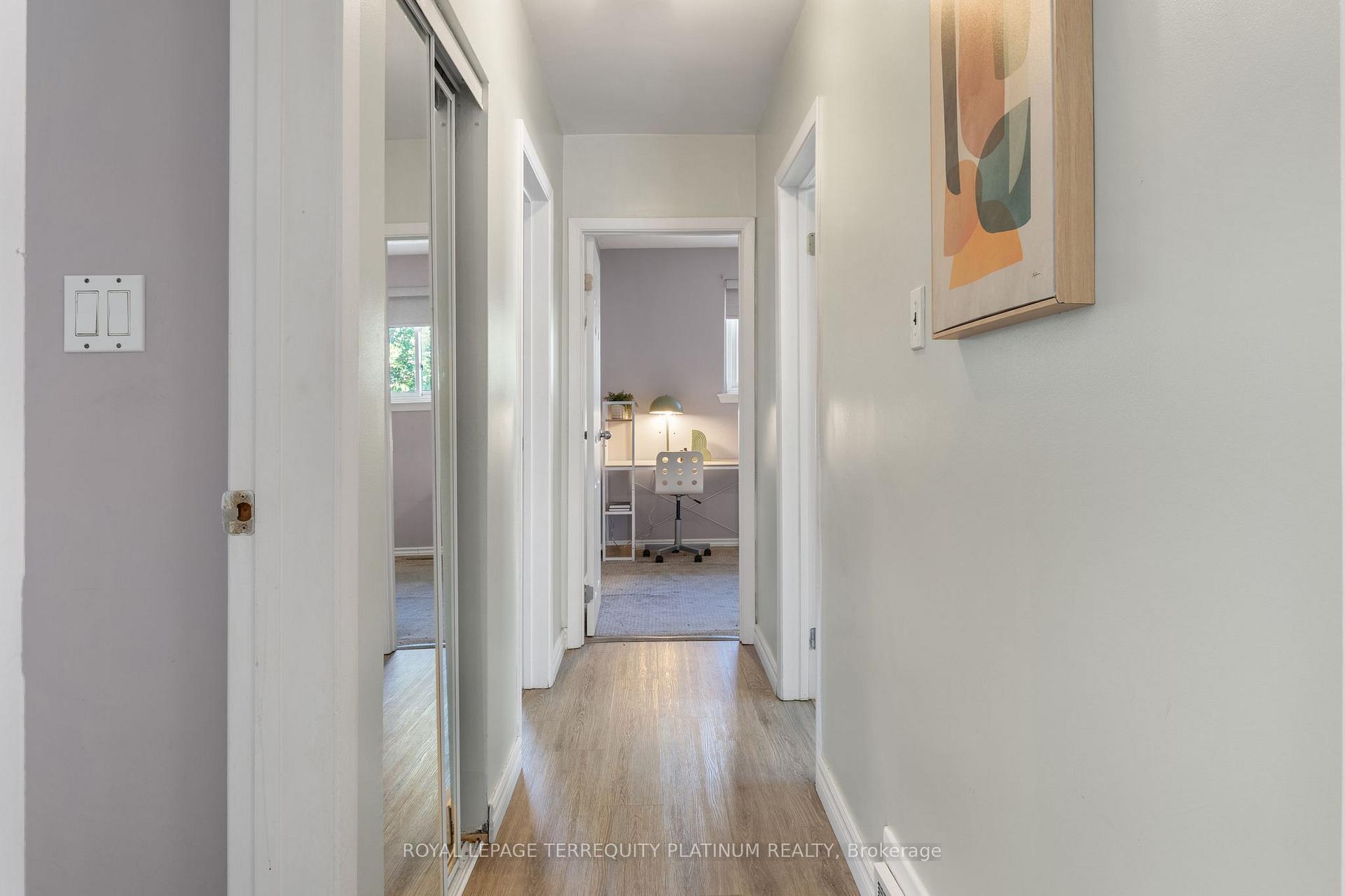 Photo 19 of 32 Buckland Road, North York, Glenfield-Jane Heights — HOMEH