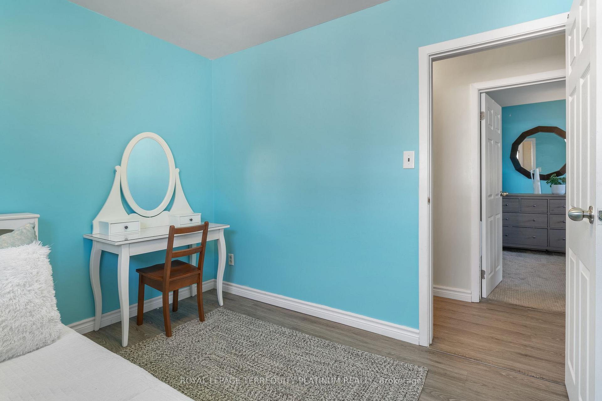 Photo 23 of 32 Buckland Road, North York, Glenfield-Jane Heights — HOMEH