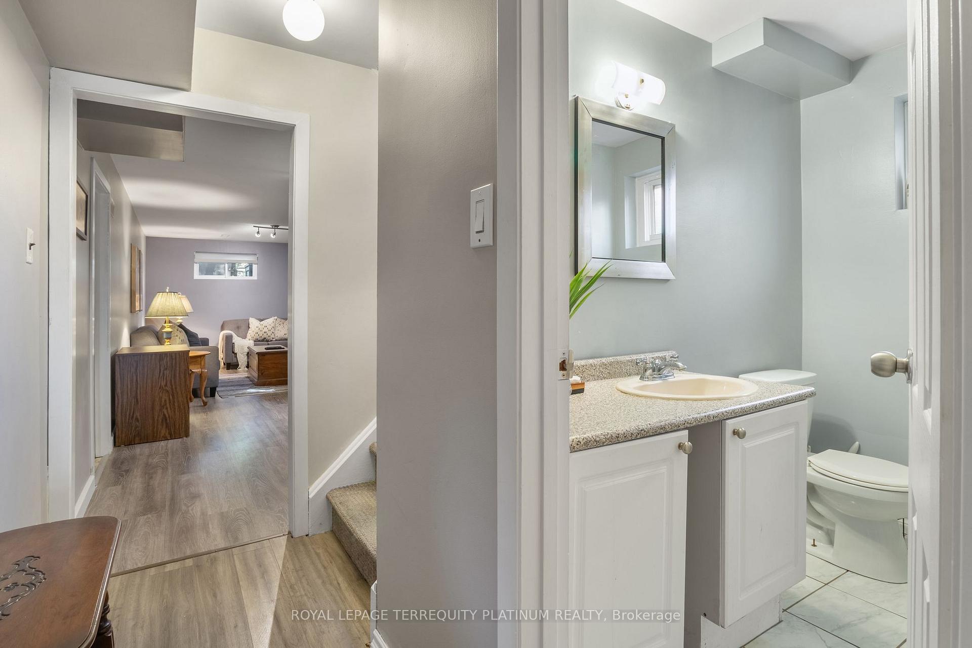 Photo 33 of 32 Buckland Road, North York, Glenfield-Jane Heights — HOMEH