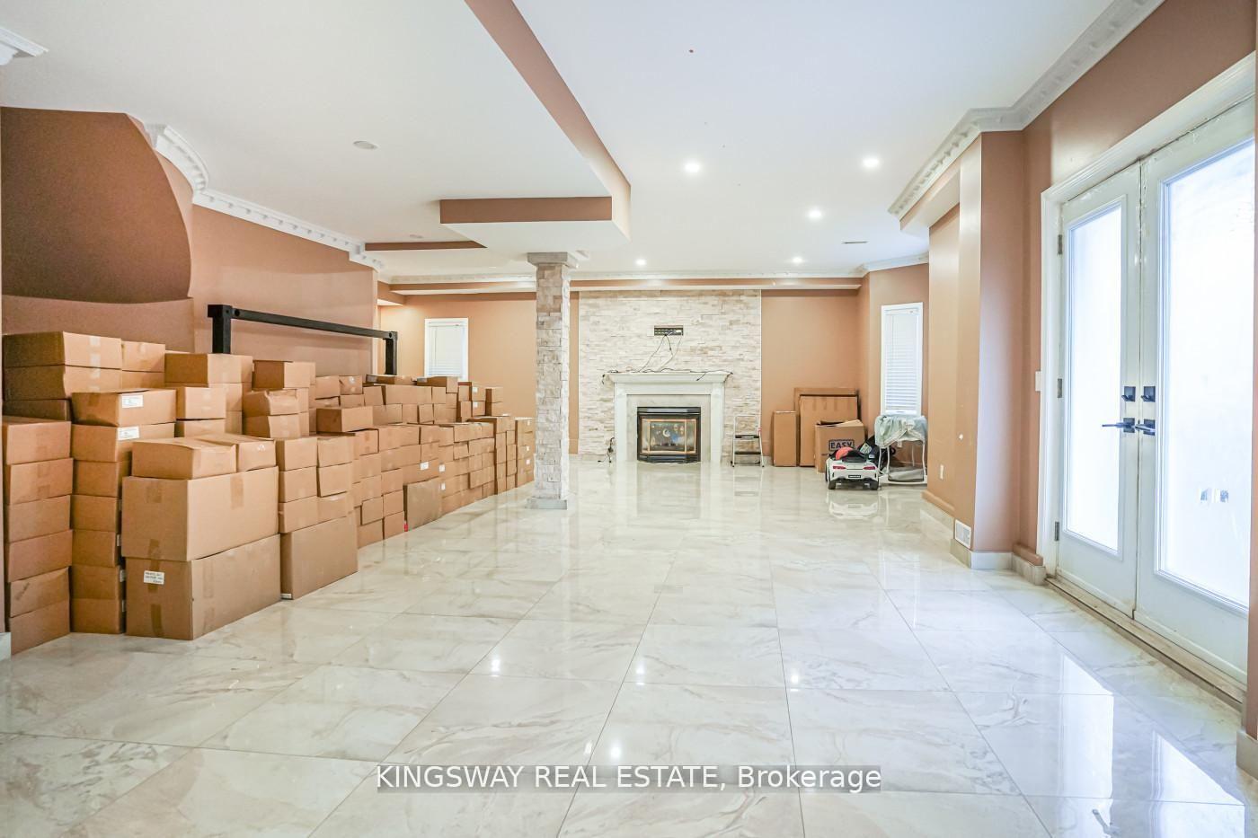 Photo 35 of 5969 Rayshaw Crescent, Mississauga, Streetsville — HOMEH