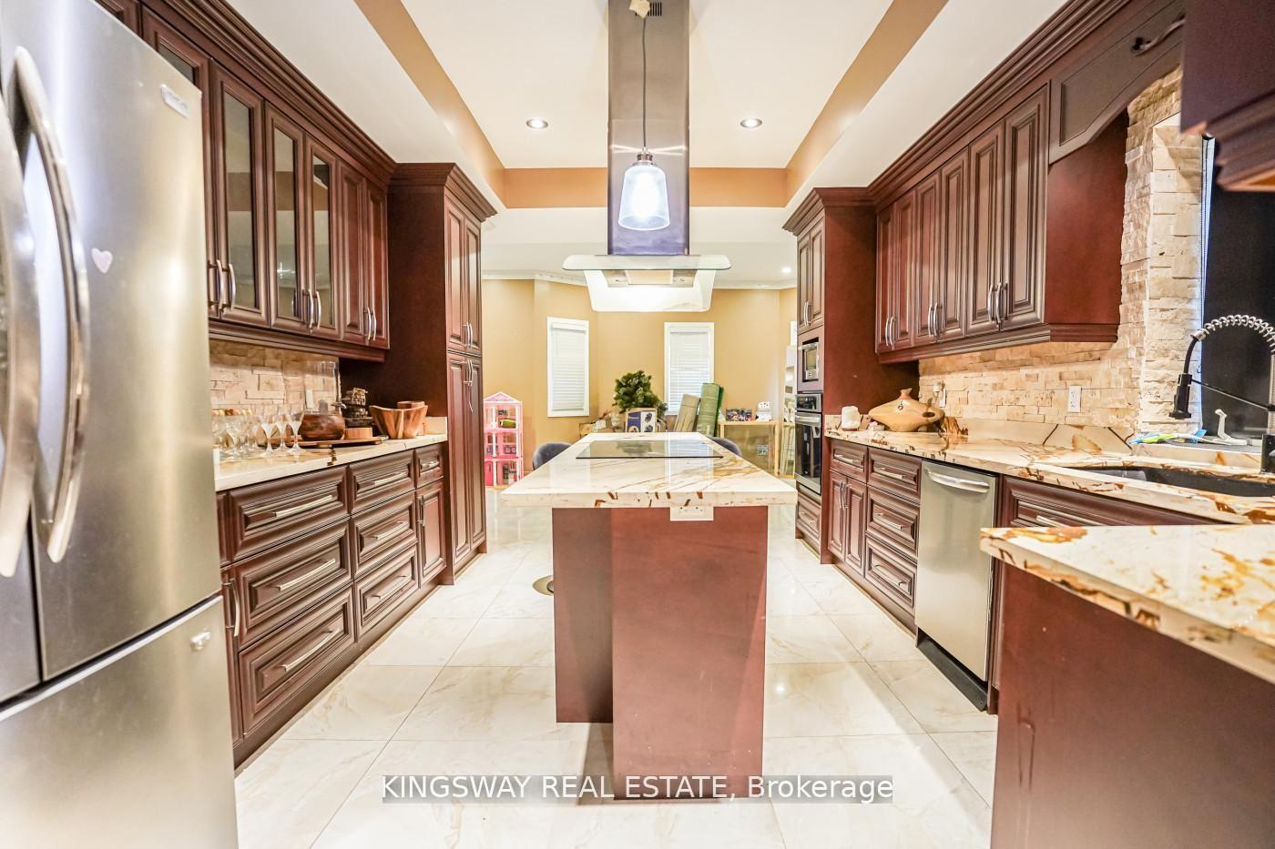Photo 38 of 5969 Rayshaw Crescent, Mississauga, Streetsville — HOMEH