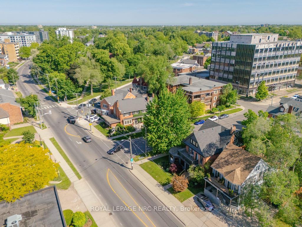 Photo 3 of 58 Ontario Street, St. Catharines, Downtown — HOMEH