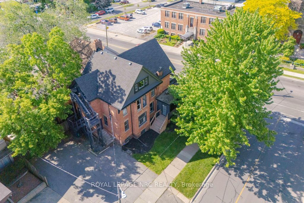 Photo 24 of 58 Ontario Street, St. Catharines, Downtown — HOMEH