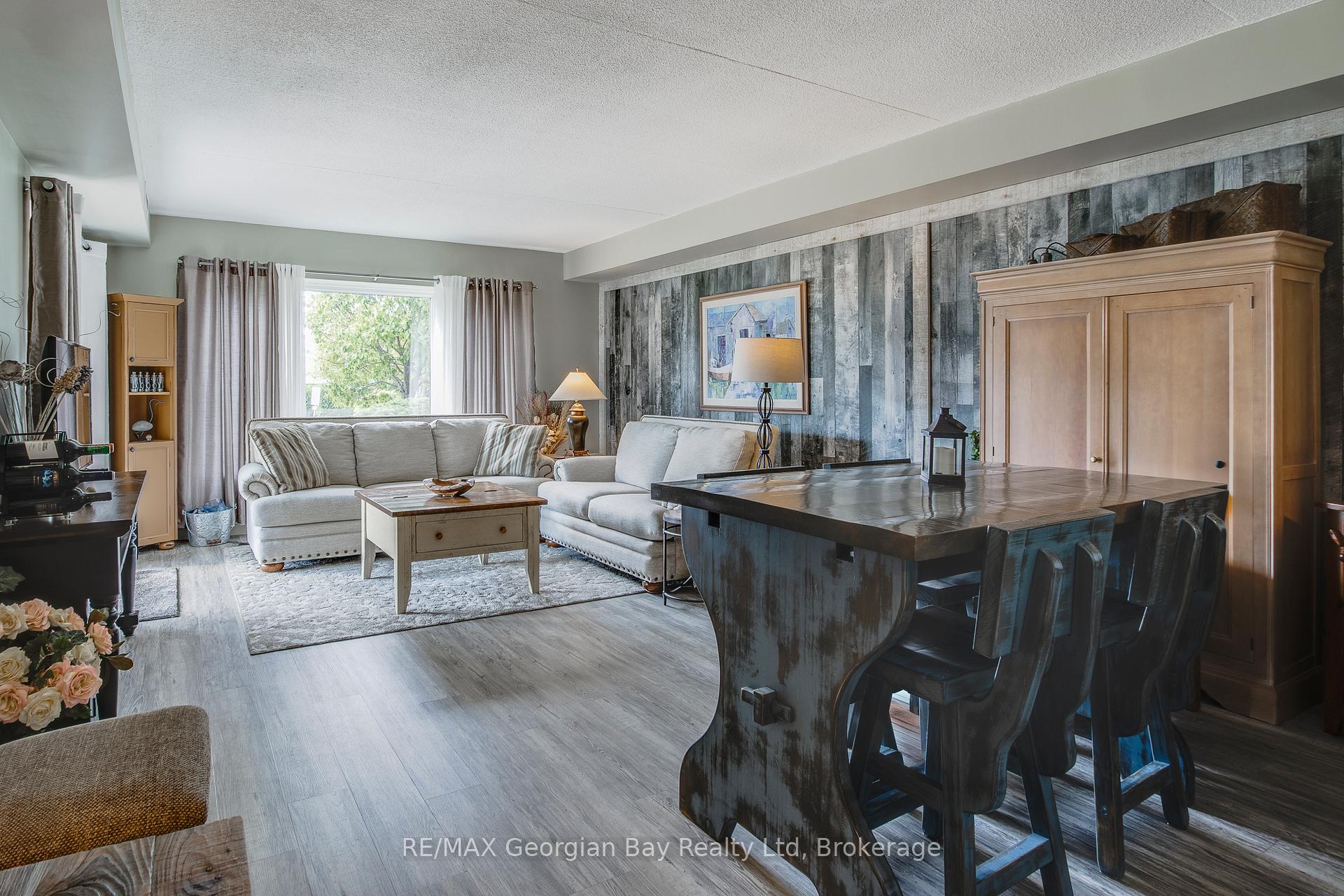 Photo 7 of Unit 102, 11 Beck Boulevard, Penetanguishene — HOMEH