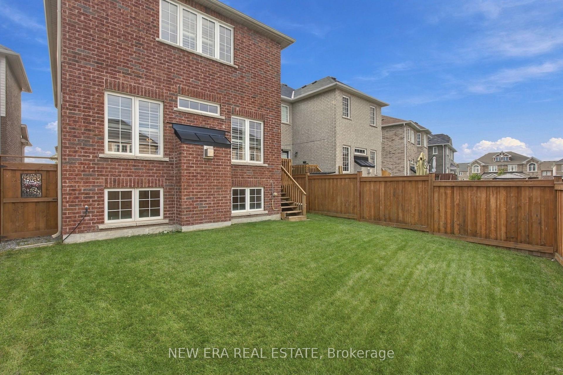 Photo 33 of 77 Jevons Drive, Ajax, South East — HOMEH
