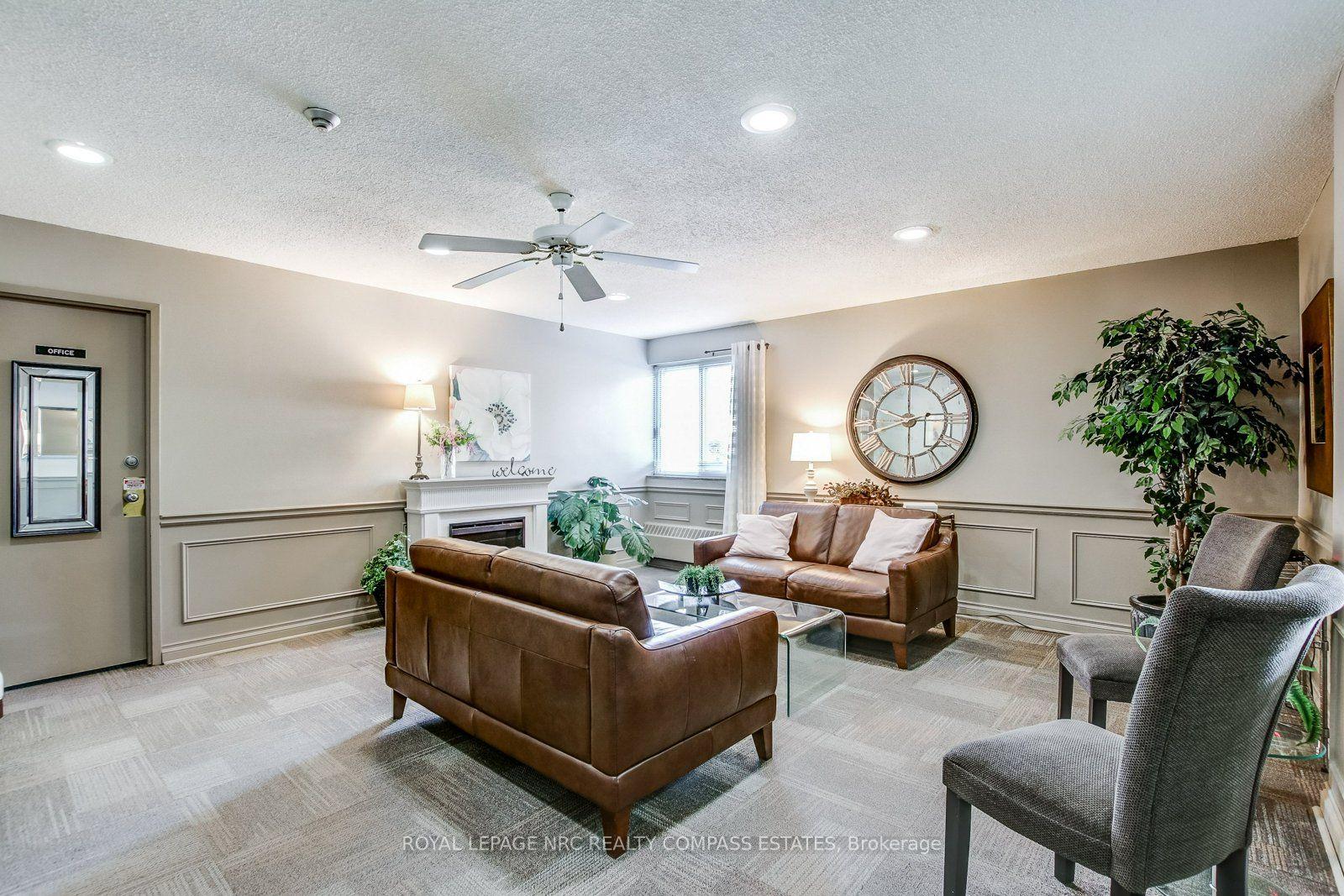 Photo 3 of Unit 321, 196 Scott Street, St. Catharines, Fairview — HOMEH