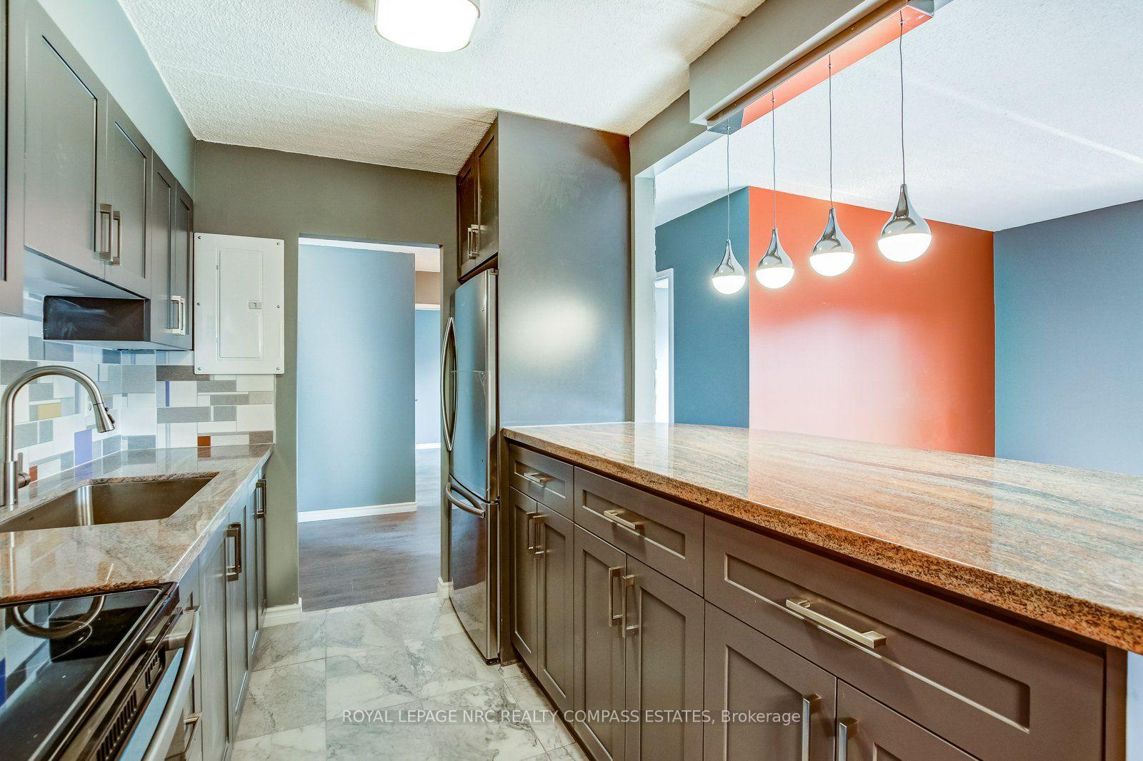Photo 8 of Unit 321, 196 Scott Street, St. Catharines, Fairview — HOMEH