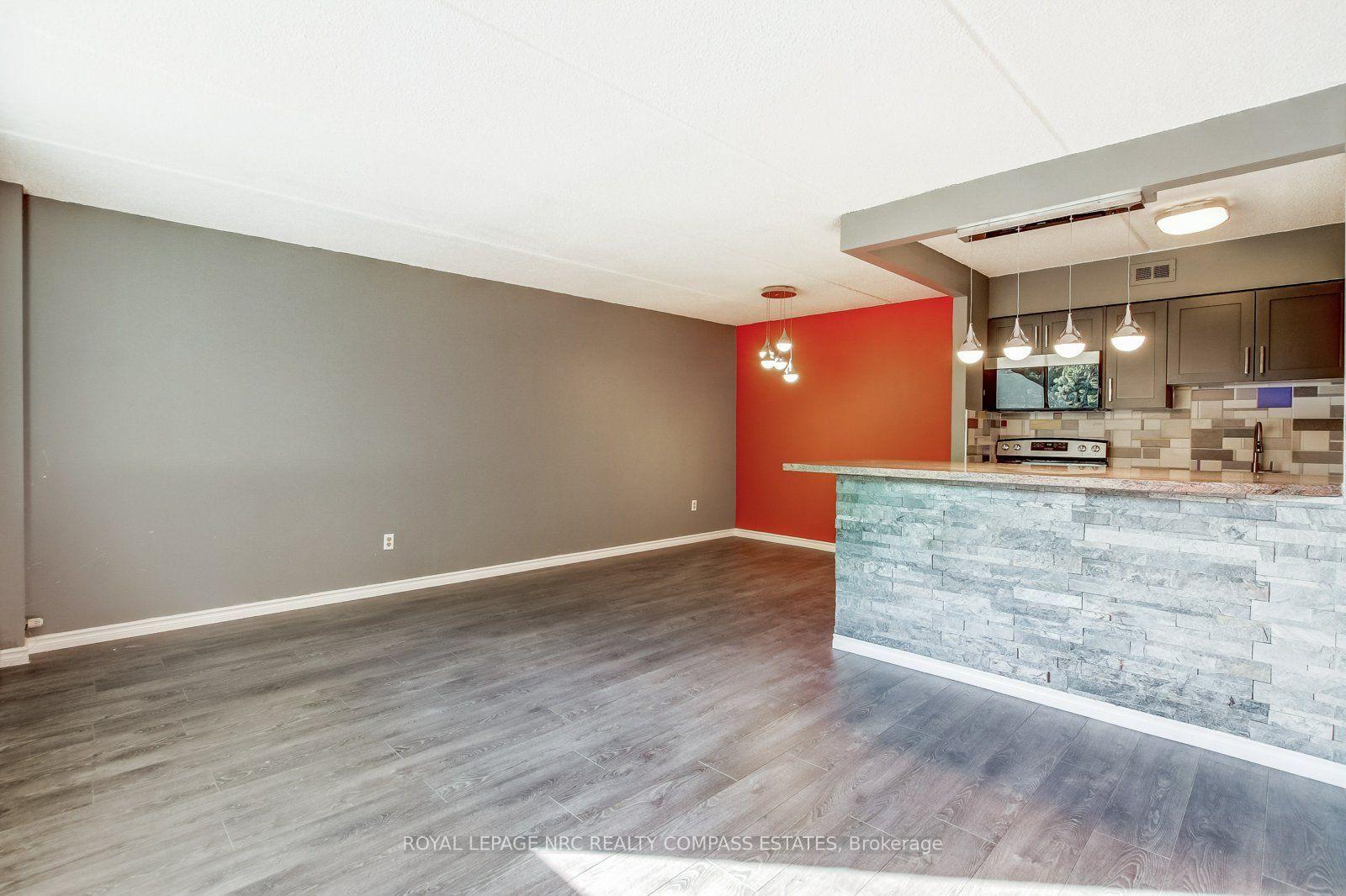 Photo 10 of Unit 321, 196 Scott Street, St. Catharines, Fairview — HOMEH