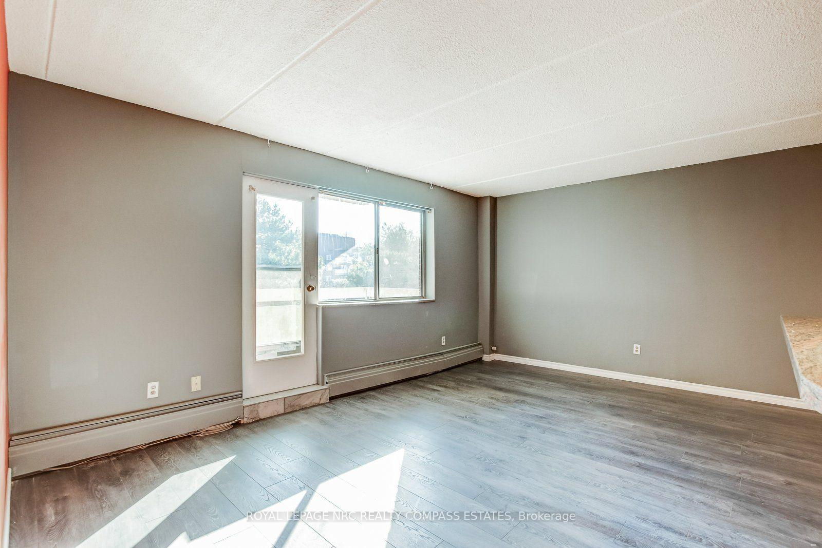 Photo 11 of Unit 321, 196 Scott Street, St. Catharines, Fairview — HOMEH