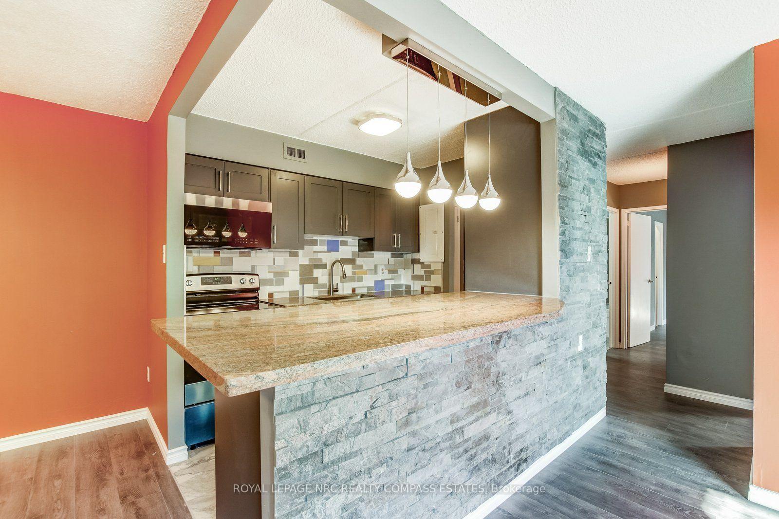 Photo 15 of Unit 321, 196 Scott Street, St. Catharines, Fairview — HOMEH