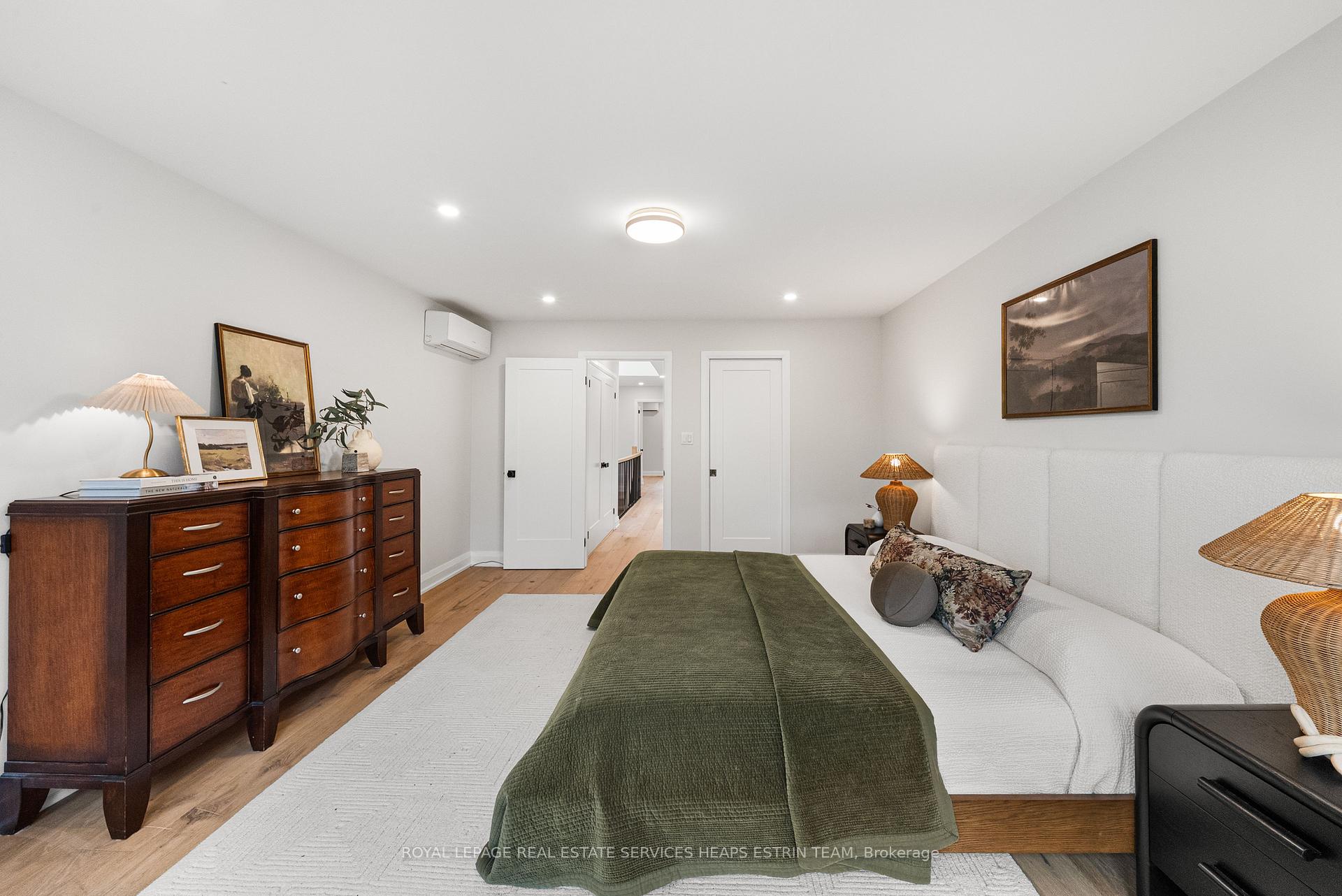 Photo 27 of 247A Lippincott Street, Toronto, University — HOMEH