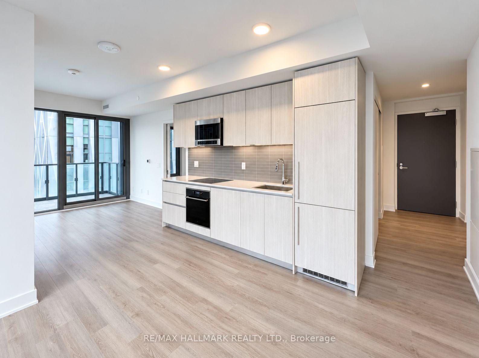 Photo 14 of Unit 1402, 8 Cumberland Street, Toronto, The Annex — HOMEH