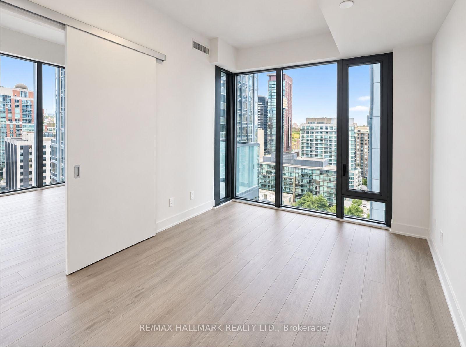 Photo 25 of Unit 1402, 8 Cumberland Street, Toronto, The Annex — HOMEH