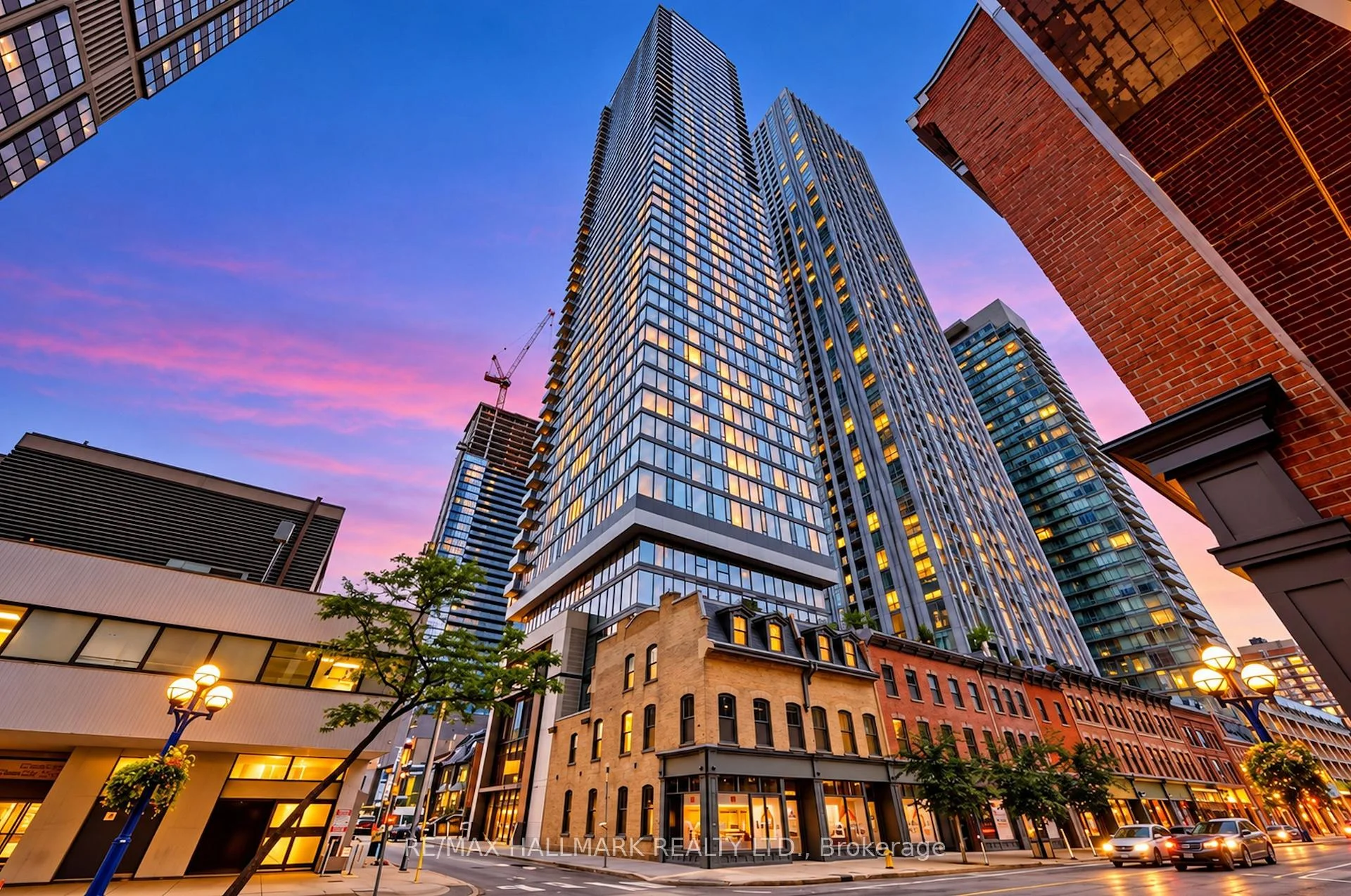 Photo of Unit 1402, 8 Cumberland Street