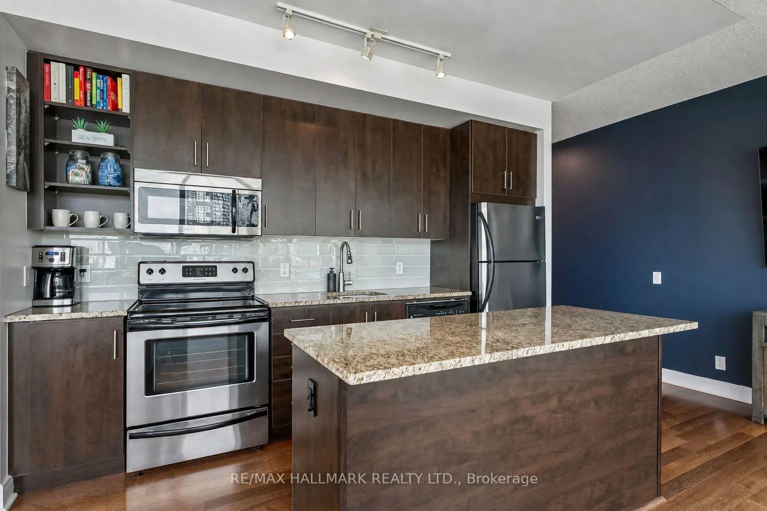 Photo 6 of Unit 1202, 116 George Street, Toronto, Moss Park — HOMEH