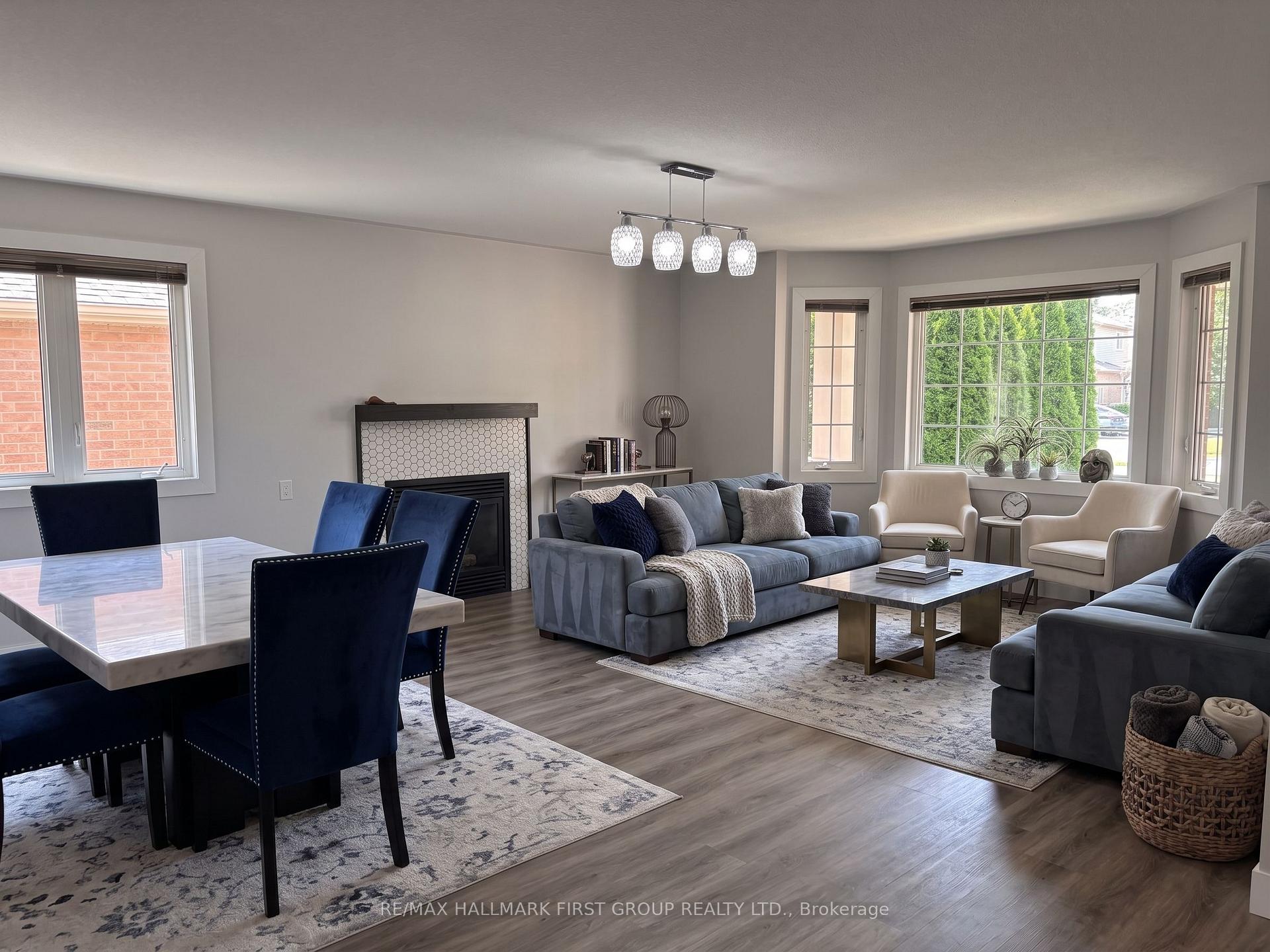 Photo 5 of Unit #Upper, 640 Pinewood Drive, Peterborough, Otonabee Ward 1 — HOMEH
