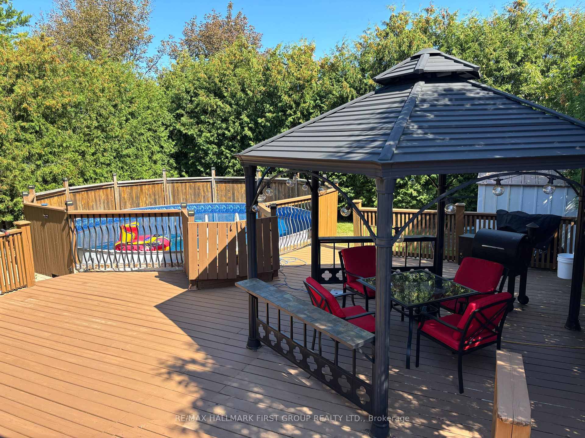 Photo 15 of Unit #Upper, 640 Pinewood Drive, Peterborough, Otonabee Ward 1 — HOMEH