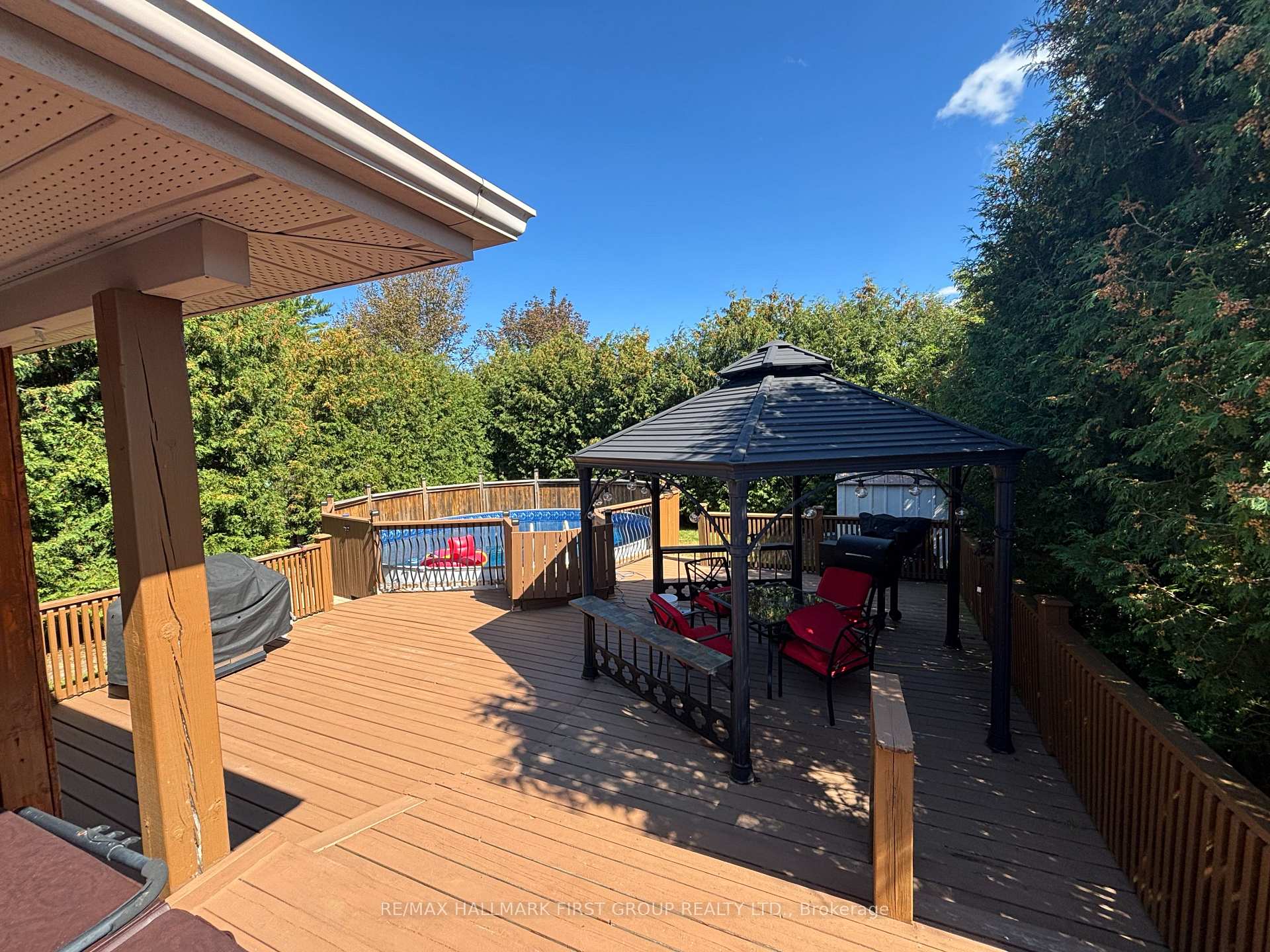Photo 22 of Unit #Upper, 640 Pinewood Drive, Peterborough, Otonabee Ward 1 — HOMEH