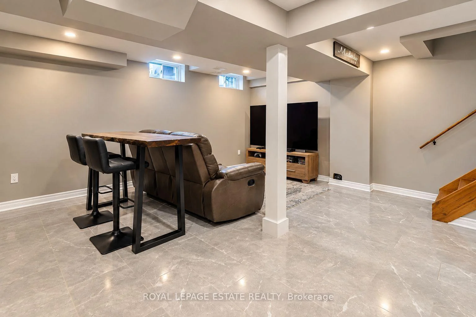 Photo 24 of 9 Brookstone Court, Caledon, Rural Caledon — HOMEH