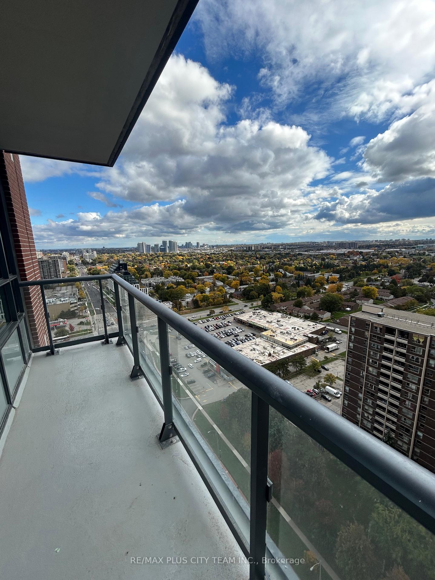 Photo 15 of Unit 2423, 3270 Sheppard Avenue E, Scarborough, Tam O'Shanter-Sullivan — HOMEH