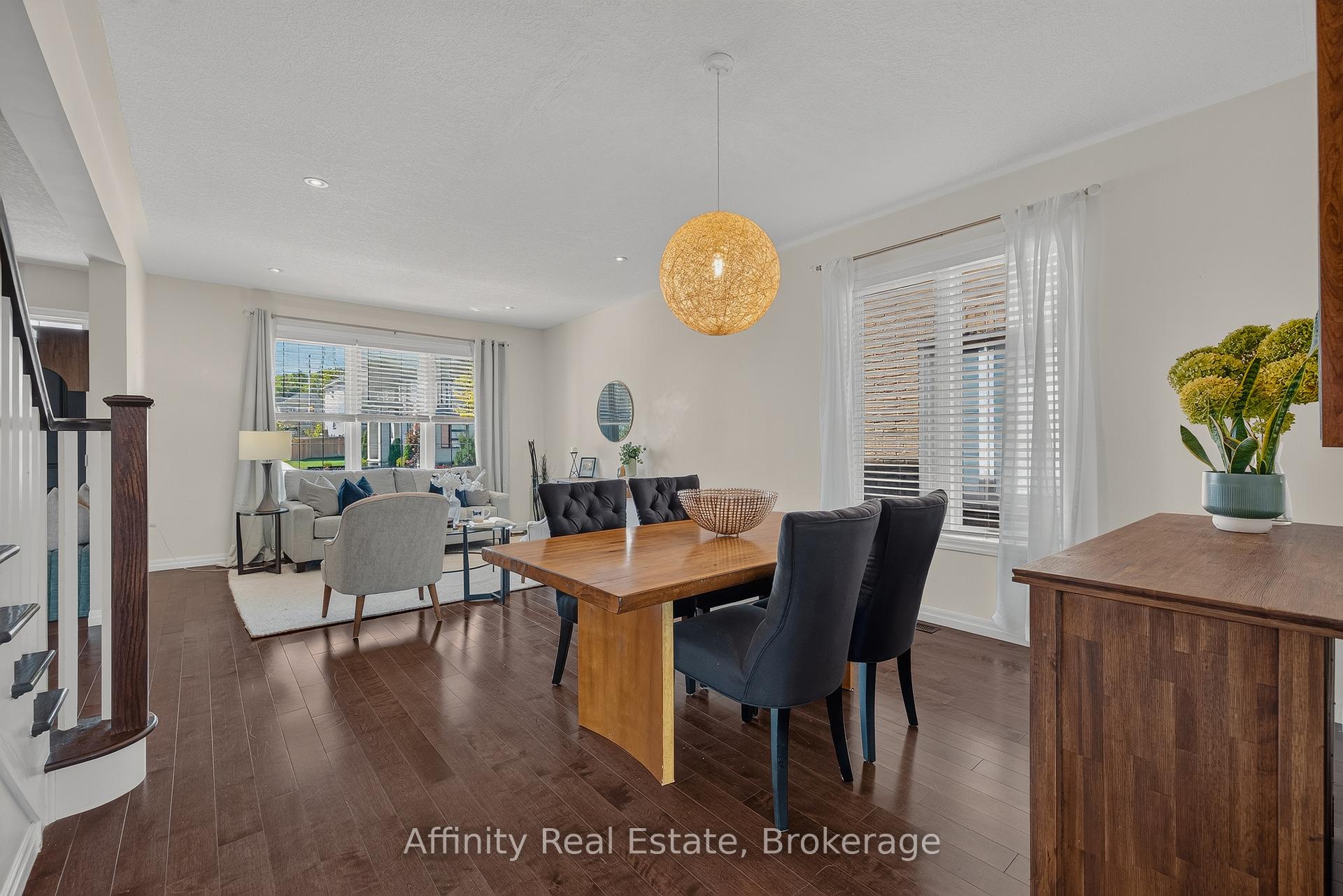Photo 11 of 268 Evens Pond Crescent, Kitchener, Doon South — HOMEH