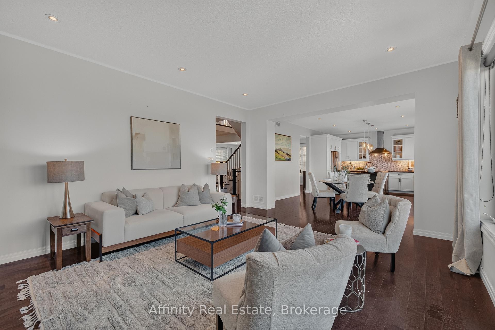 Photo 23 of 268 Evens Pond Crescent, Kitchener, Doon South — HOMEH