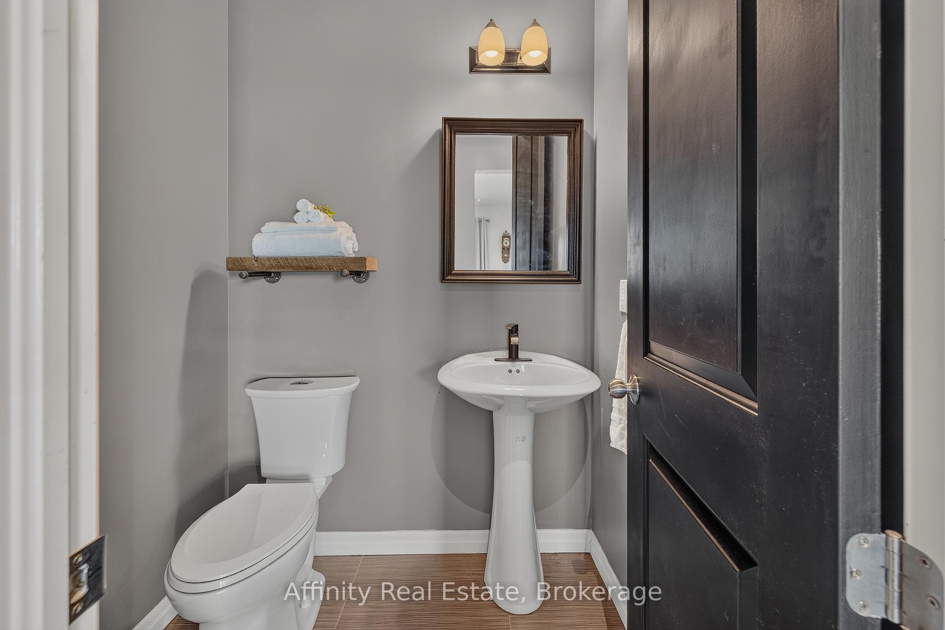 Photo 26 of 268 Evens Pond Crescent, Kitchener, Doon South — HOMEH