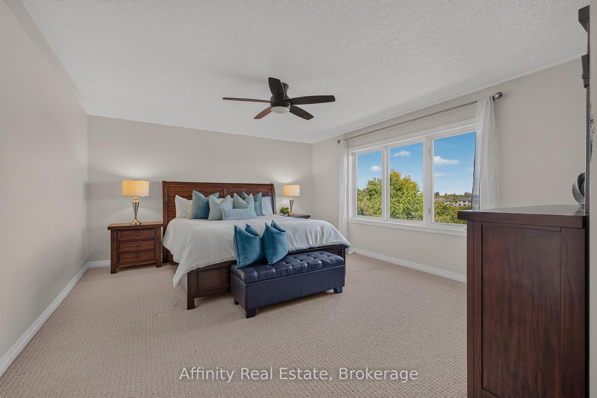 Photo 31 of 268 Evens Pond Crescent, Kitchener, Doon South — HOMEH