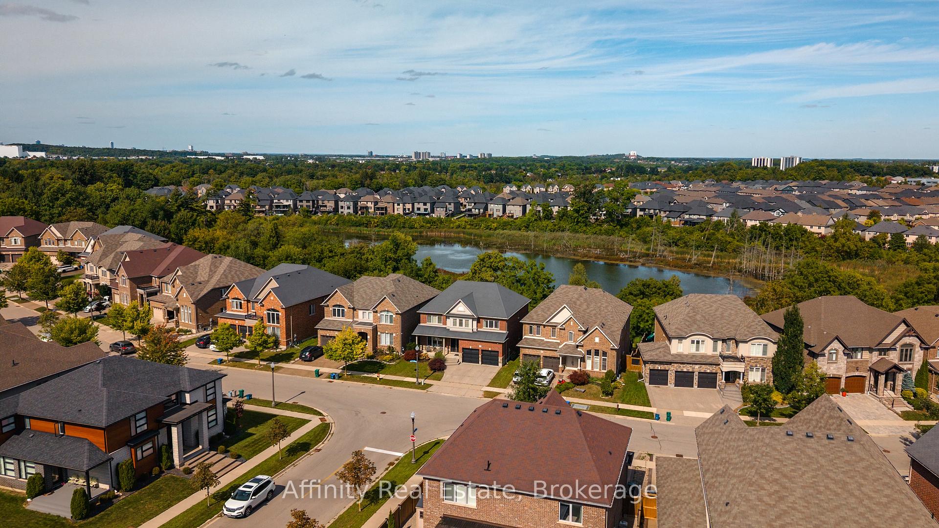 Photo 45 of 268 Evens Pond Crescent, Kitchener, Doon South — HOMEH