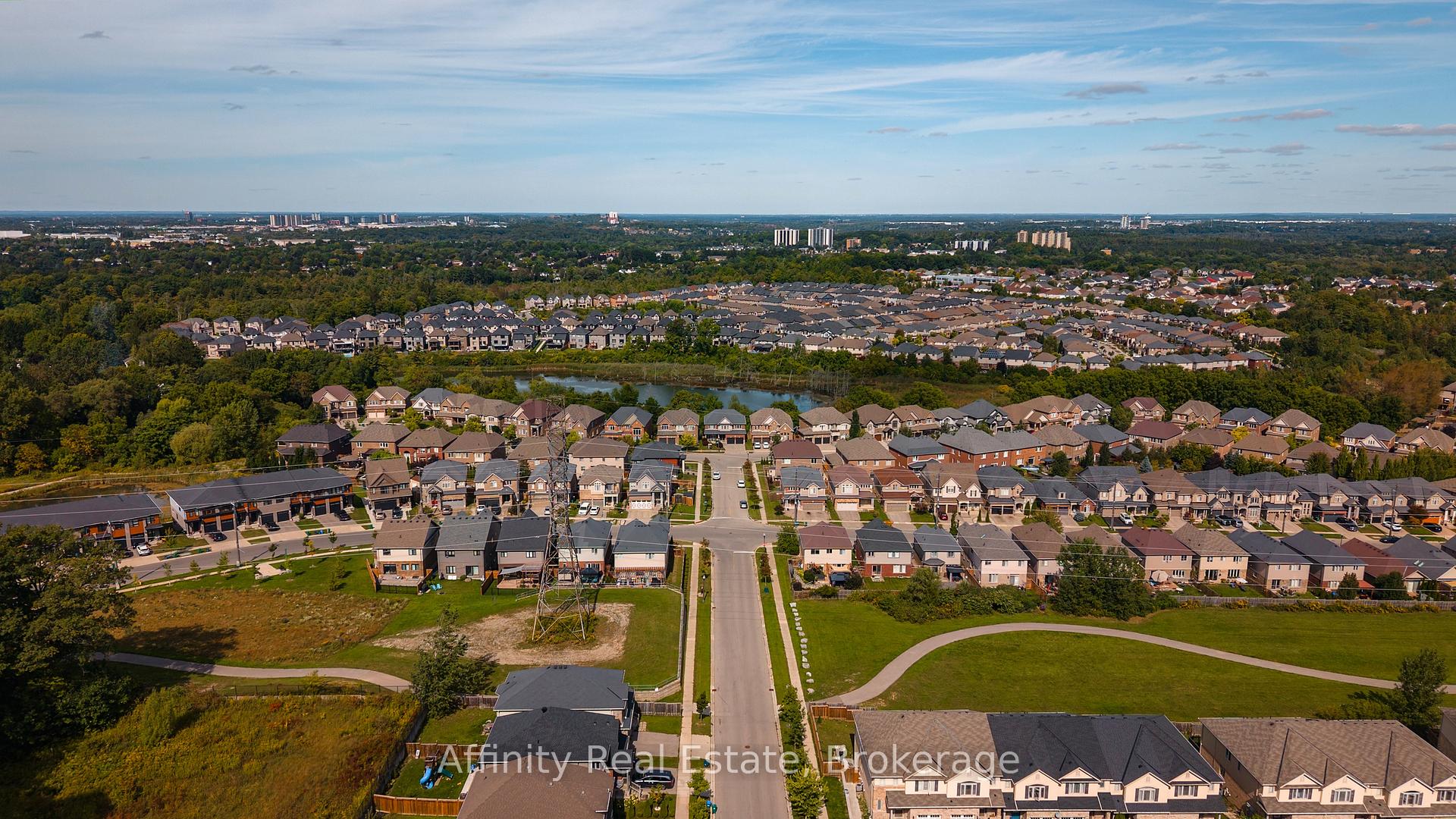 Photo 46 of 268 Evens Pond Crescent, Kitchener, Doon South — HOMEH