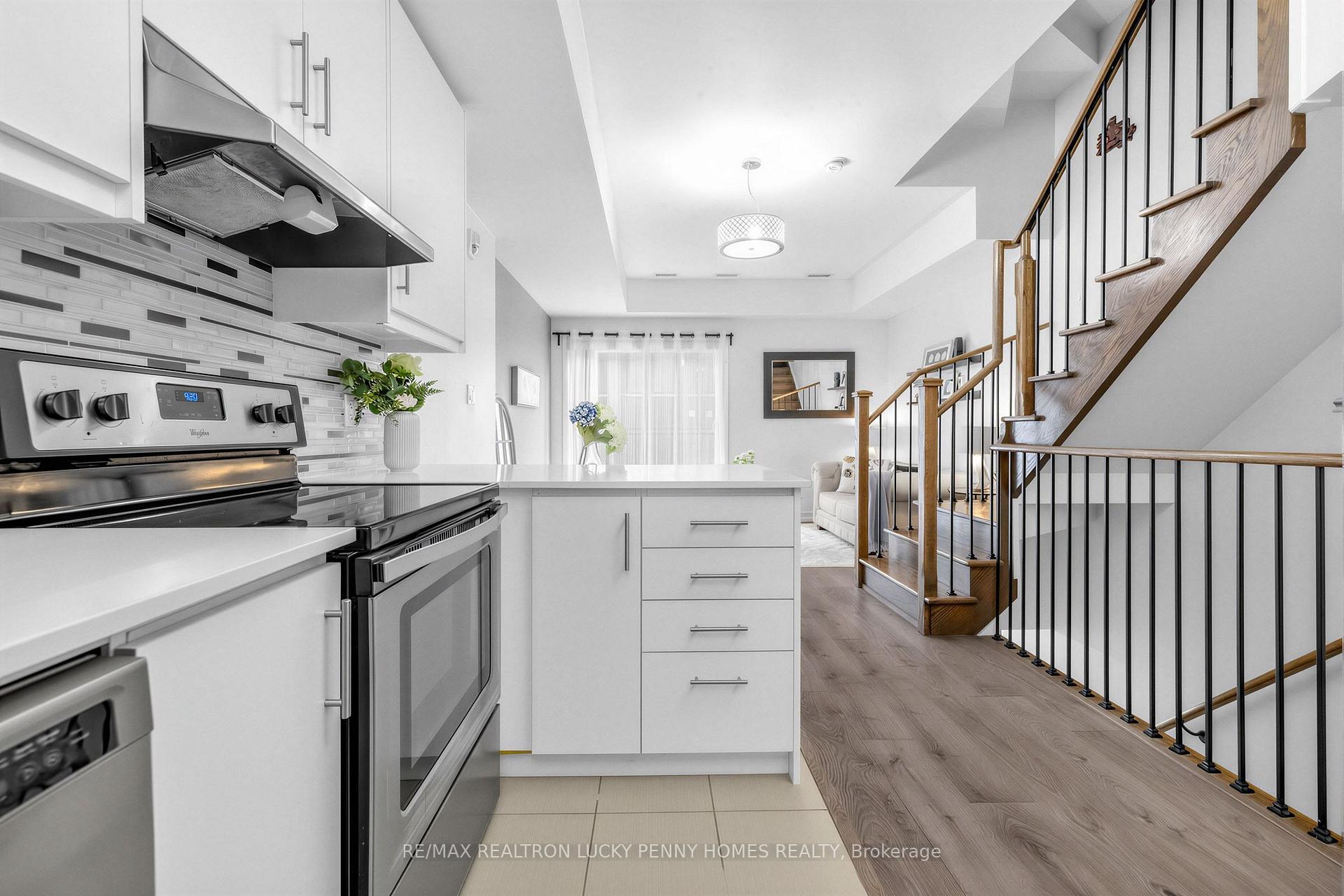 Photo 14 of Unit 14, 2063 Weston Road, North York, Weston — HOMEH
