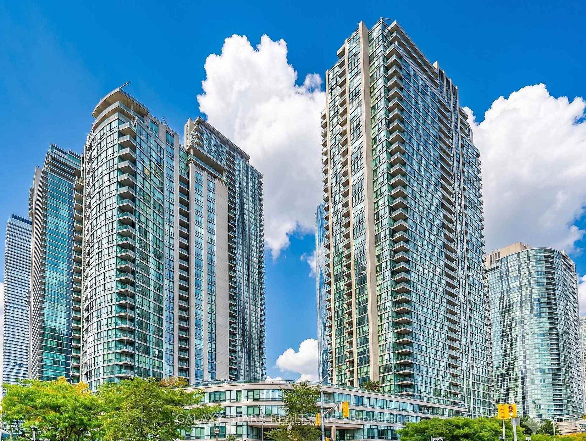 Photo of Unit 402, 16 Yonge Street