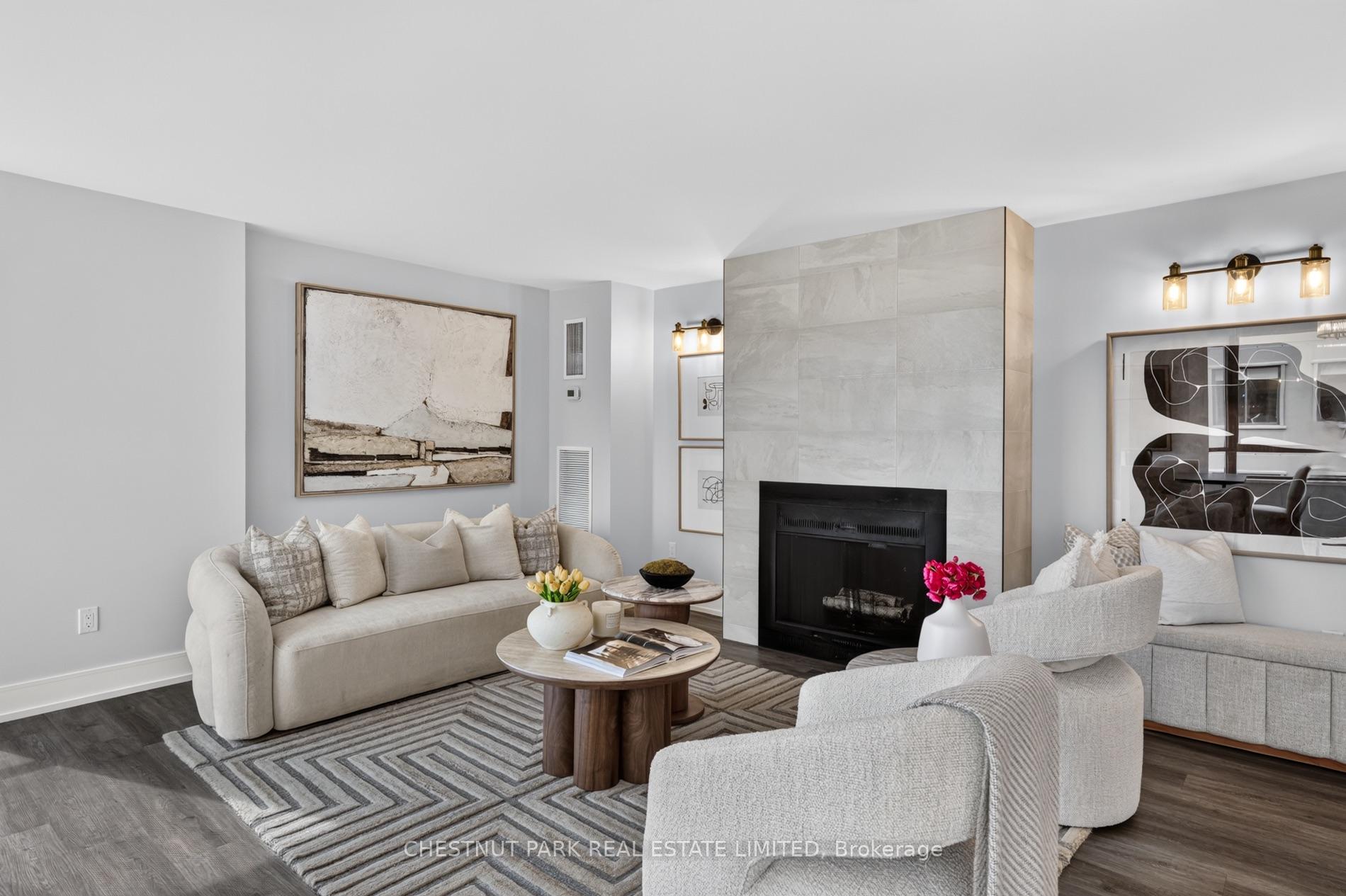 Photo 4 of Unit 1209, 280 Simcoe Street, Toronto, Kensington-Chinatown — HOMEH