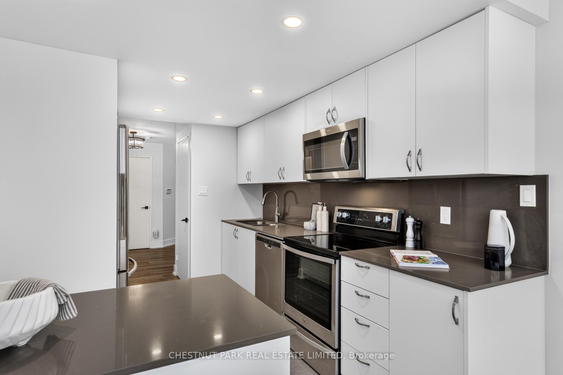 Photo 22 of Unit 1209, 280 Simcoe Street, Toronto, Kensington-Chinatown — HOMEH