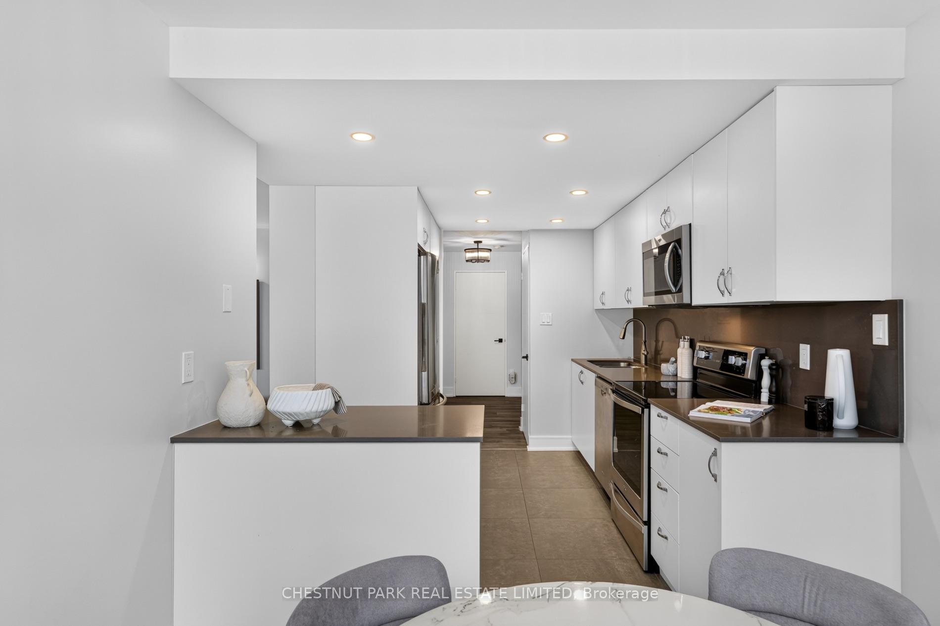 Photo 23 of Unit 1209, 280 Simcoe Street, Toronto, Kensington-Chinatown — HOMEH