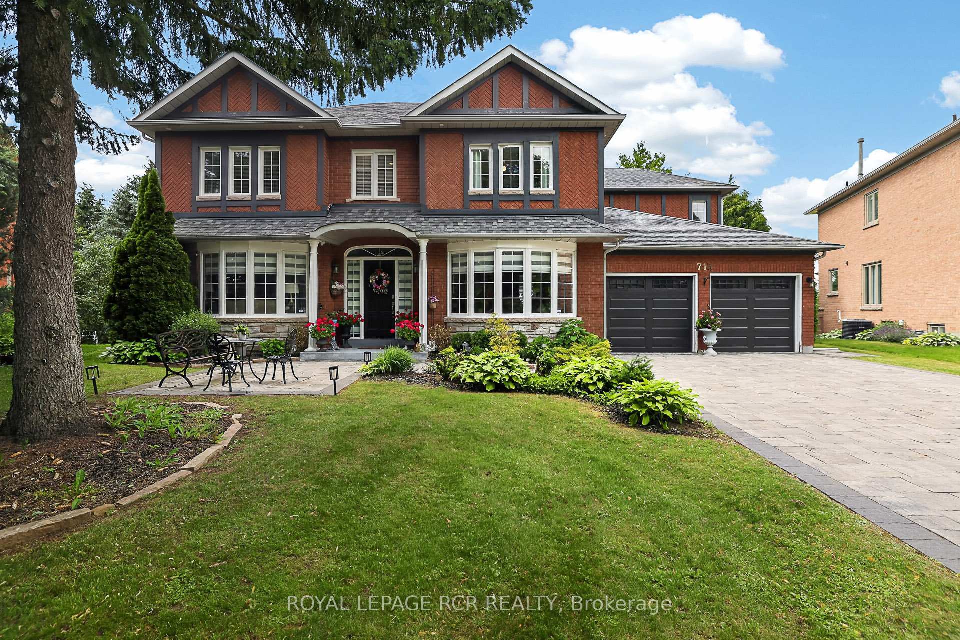 Photo 2 of 713 Exceller Circle, Newmarket, Stonehaven-Wyndham — HOMEH
