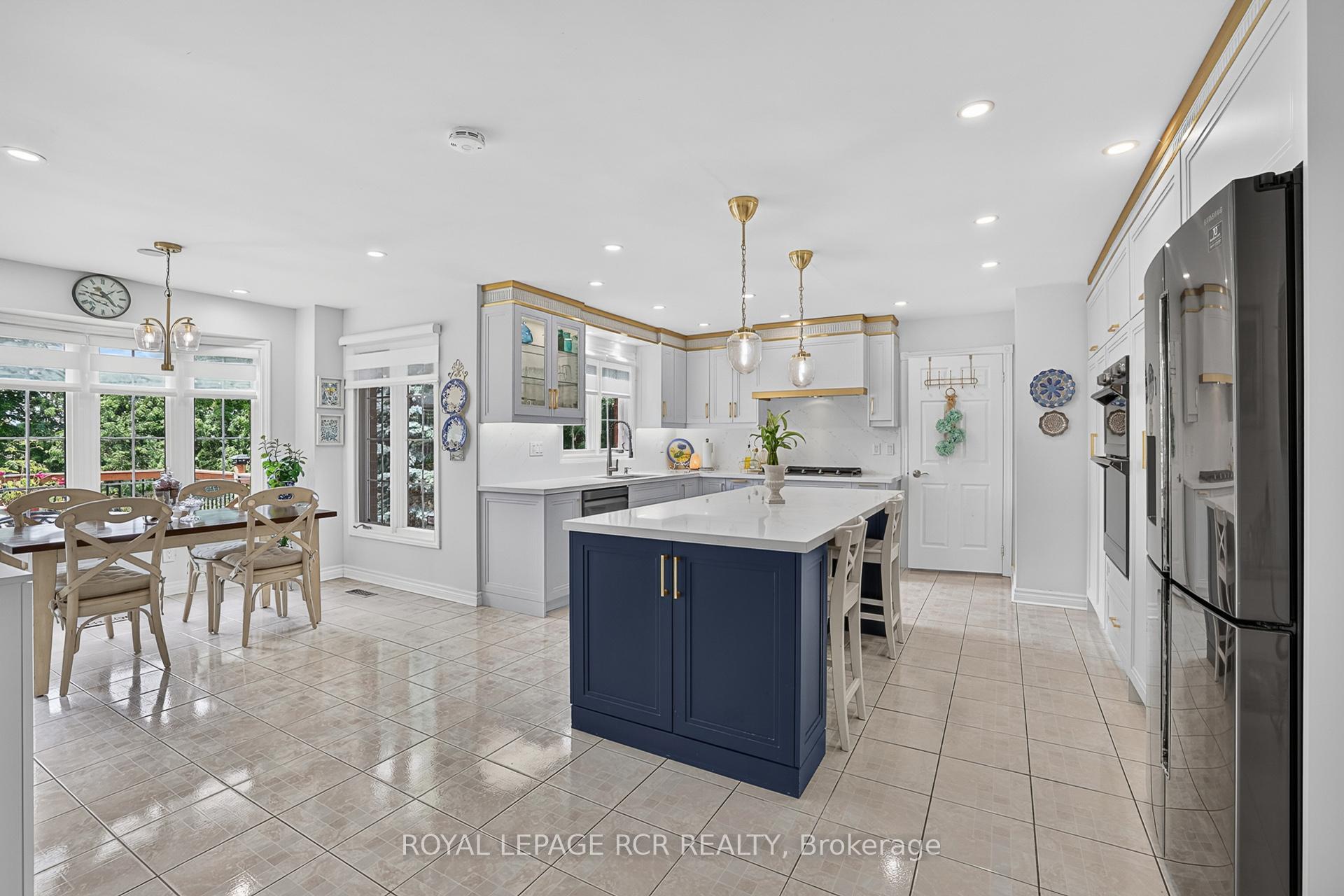 Photo 11 of 713 Exceller Circle, Newmarket, Stonehaven-Wyndham — HOMEH
