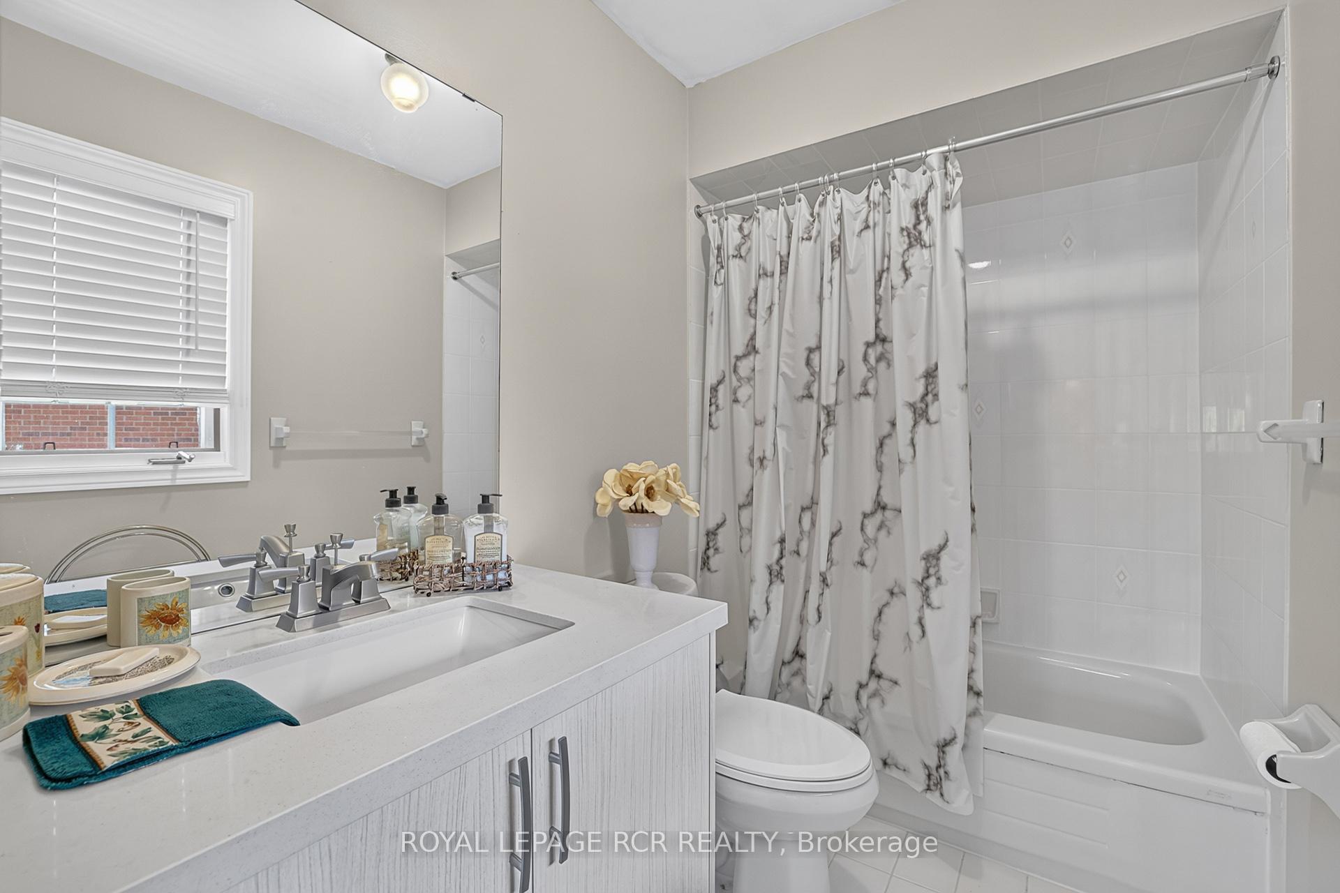 Photo 23 of 713 Exceller Circle, Newmarket, Stonehaven-Wyndham — HOMEH