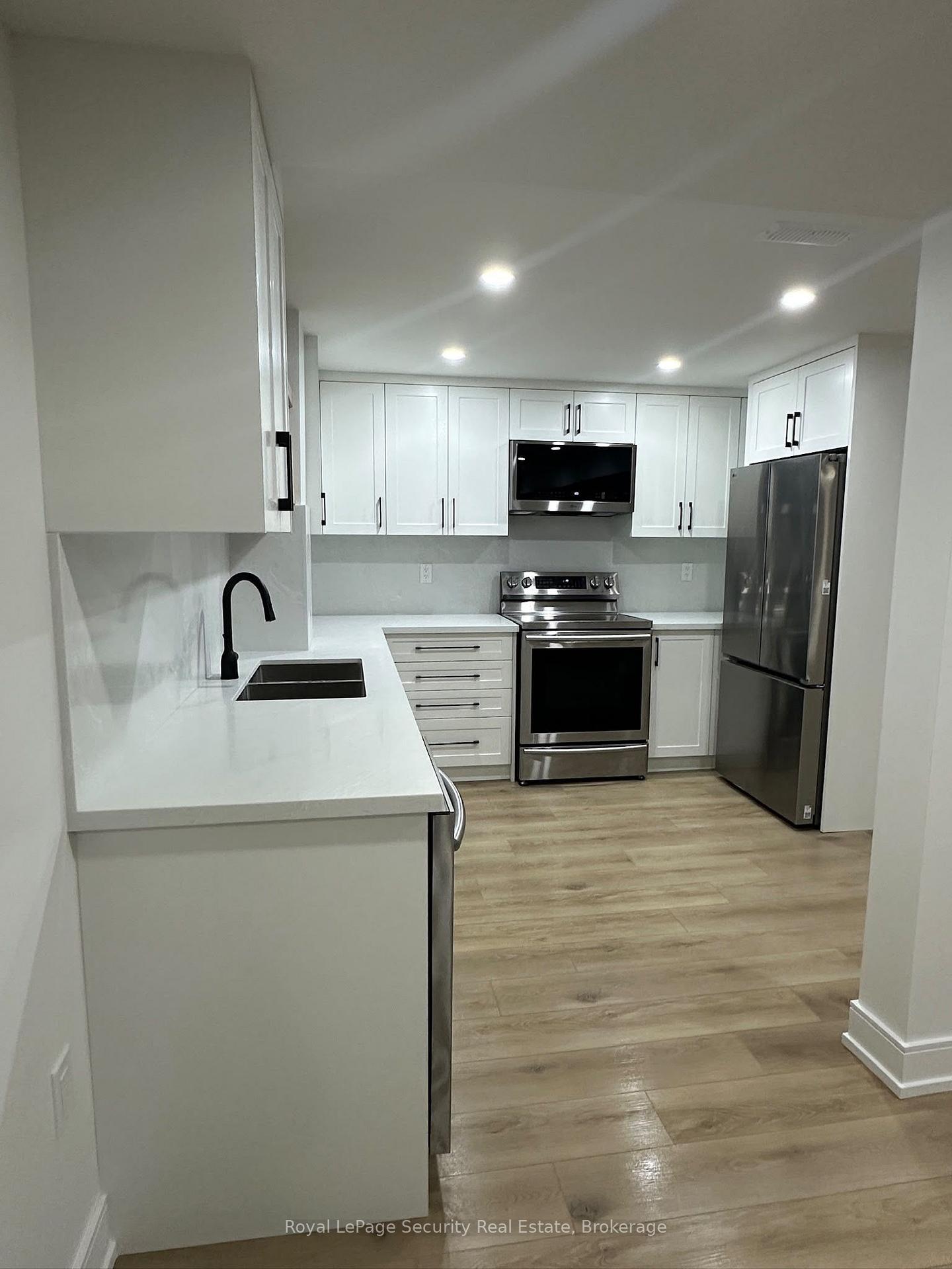 Photo 6 of Unit Basement, 1740 Emberton Way, Innisfil, Alcona — HOMEH