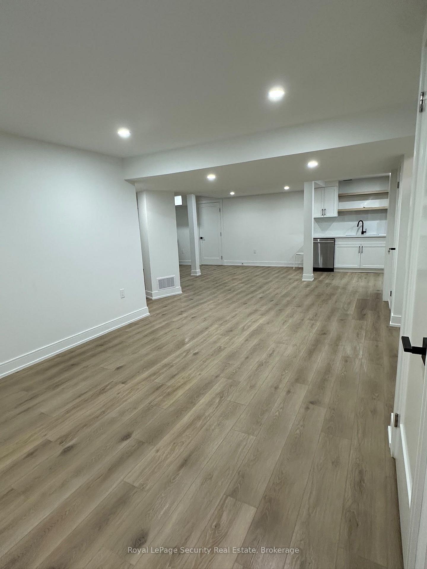Photo 10 of Unit Basement, 1740 Emberton Way, Innisfil, Alcona — HOMEH