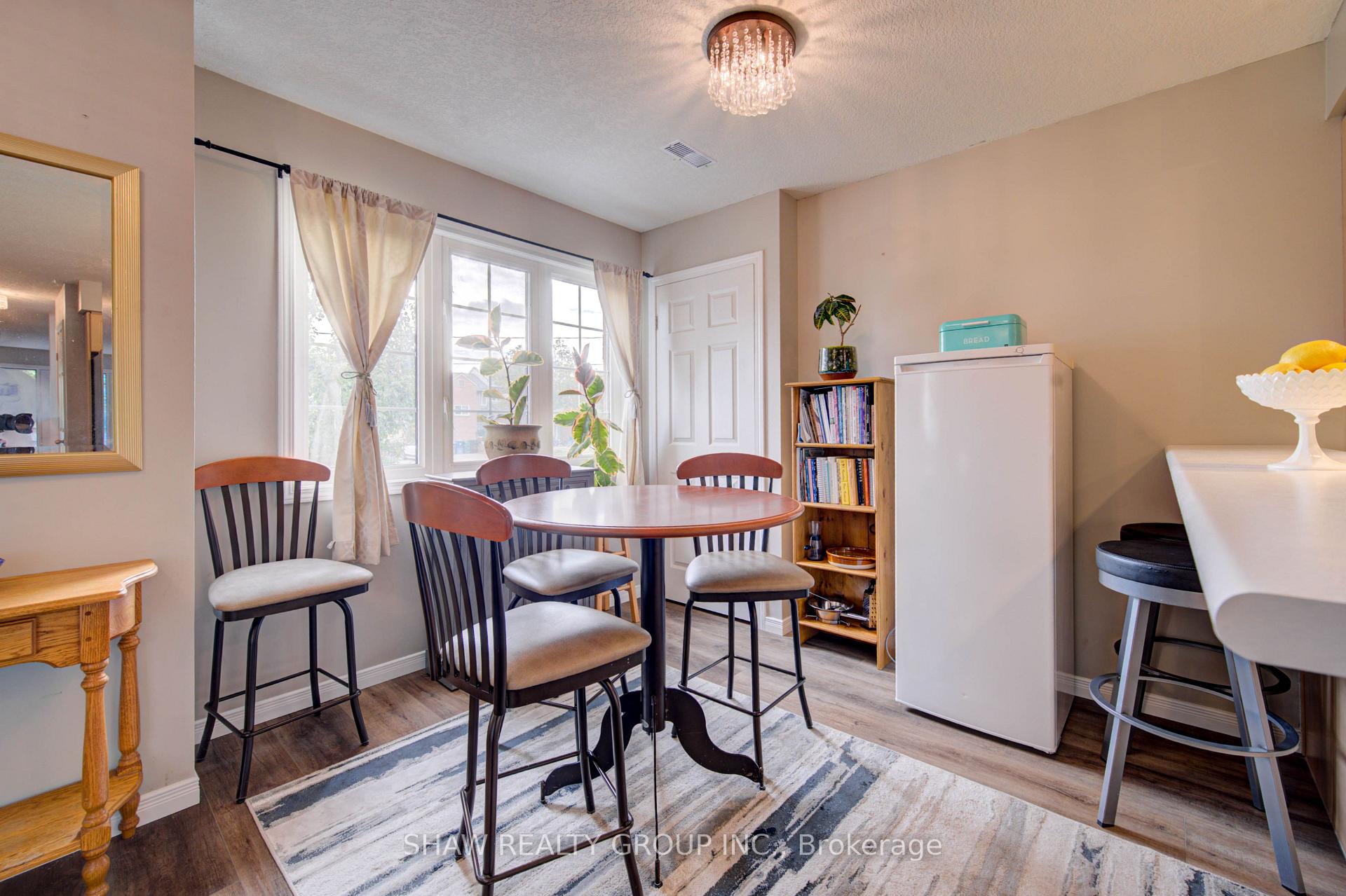 Photo 7 of Unit 19A, 50 Howe Drive, Kitchener, Laurentian Hills — HOMEH