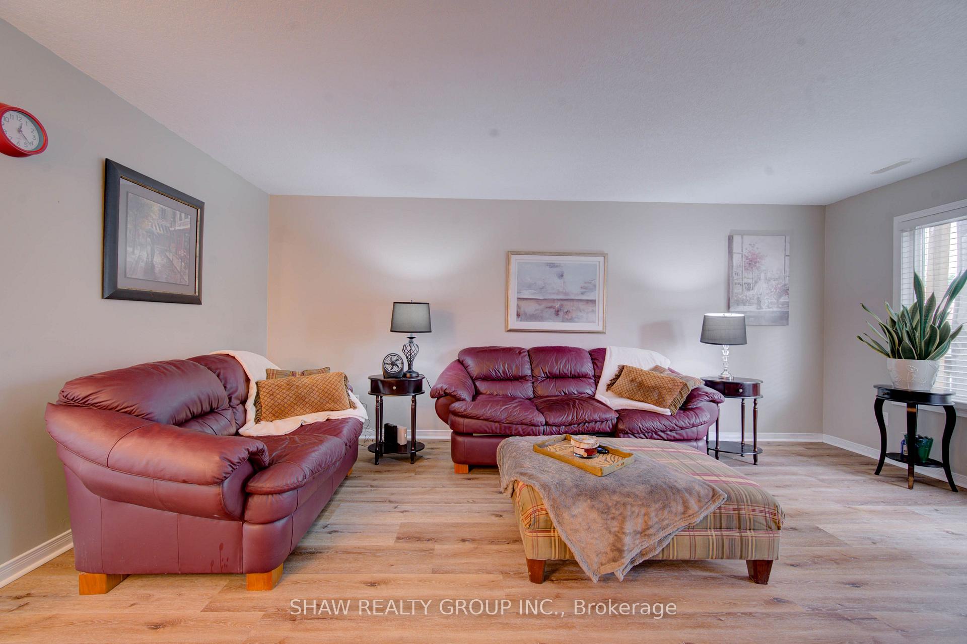 Photo 17 of Unit 19A, 50 Howe Drive, Kitchener, Laurentian Hills — HOMEH